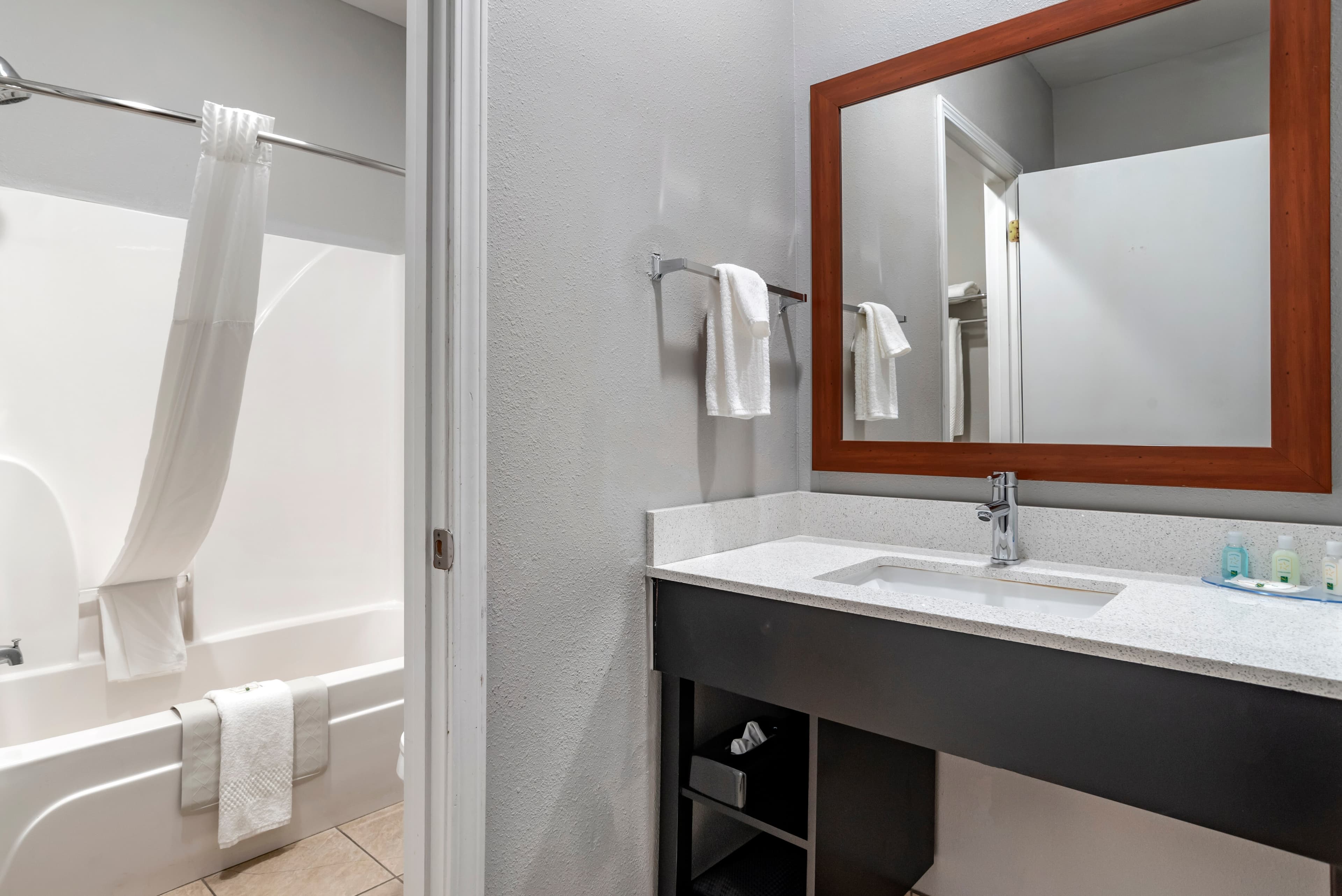 Quality Inn & Suites Demopolis — 20