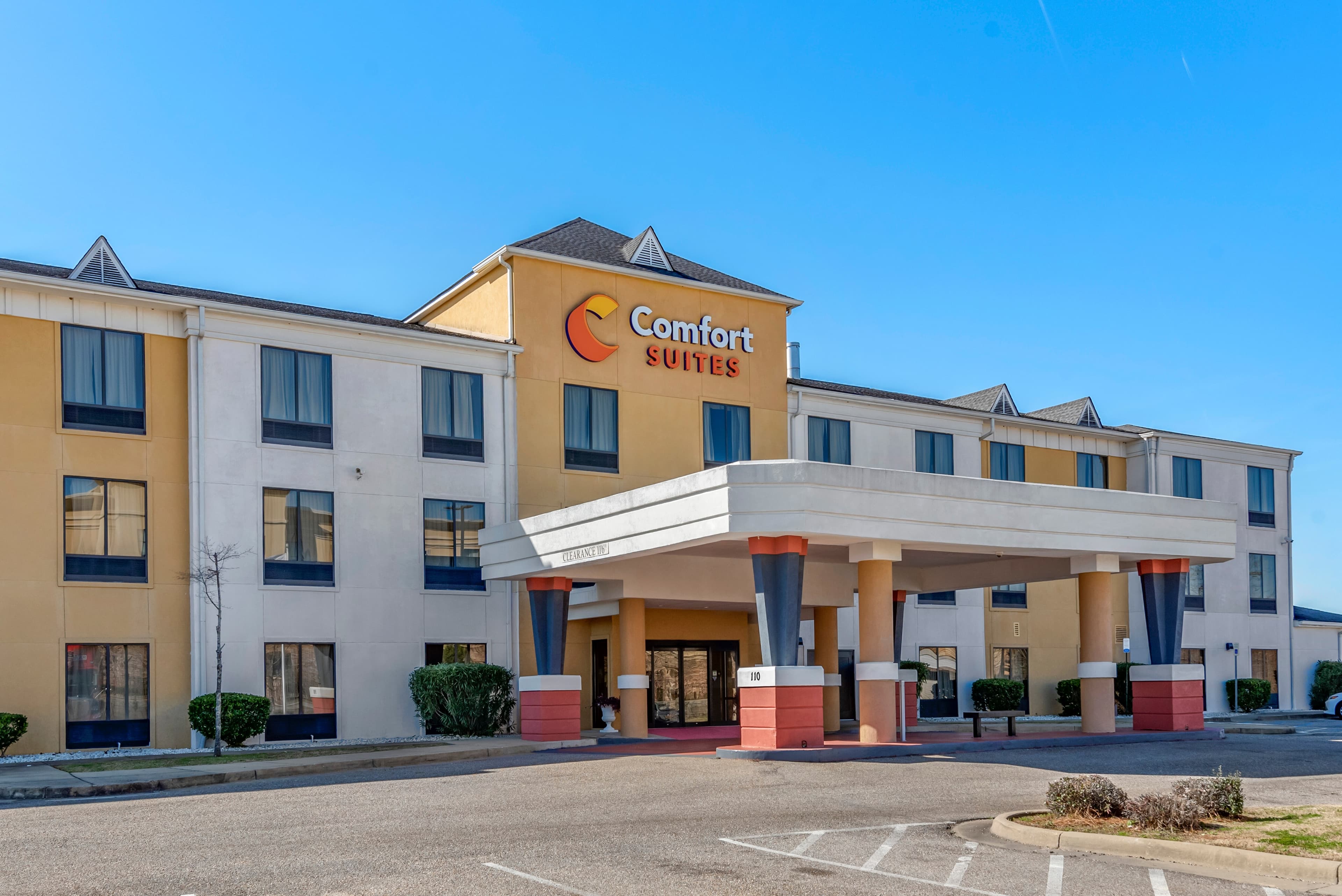 Comfort Suites Montgomery South - Image 1