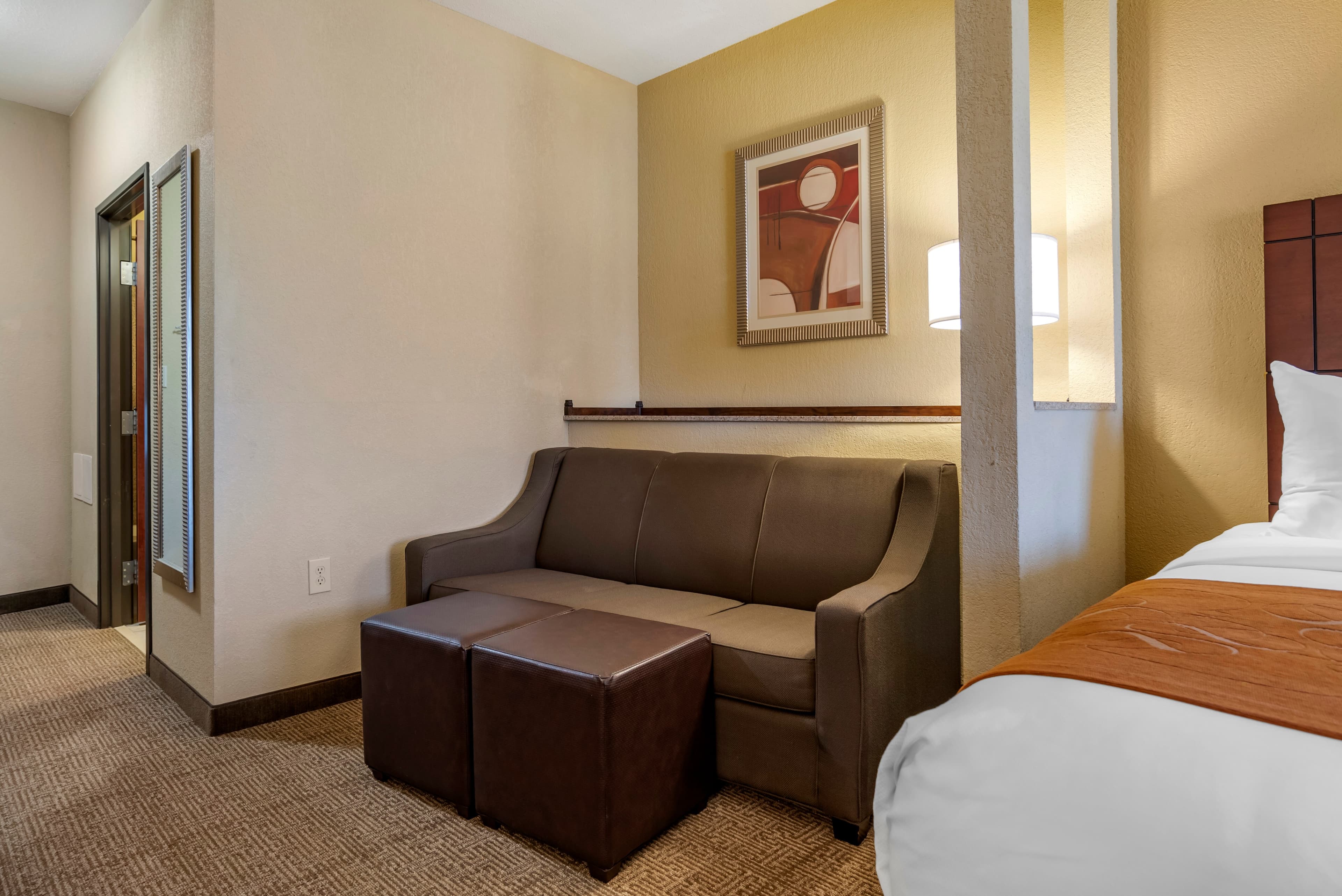 Comfort Suites Montgomery South — 12