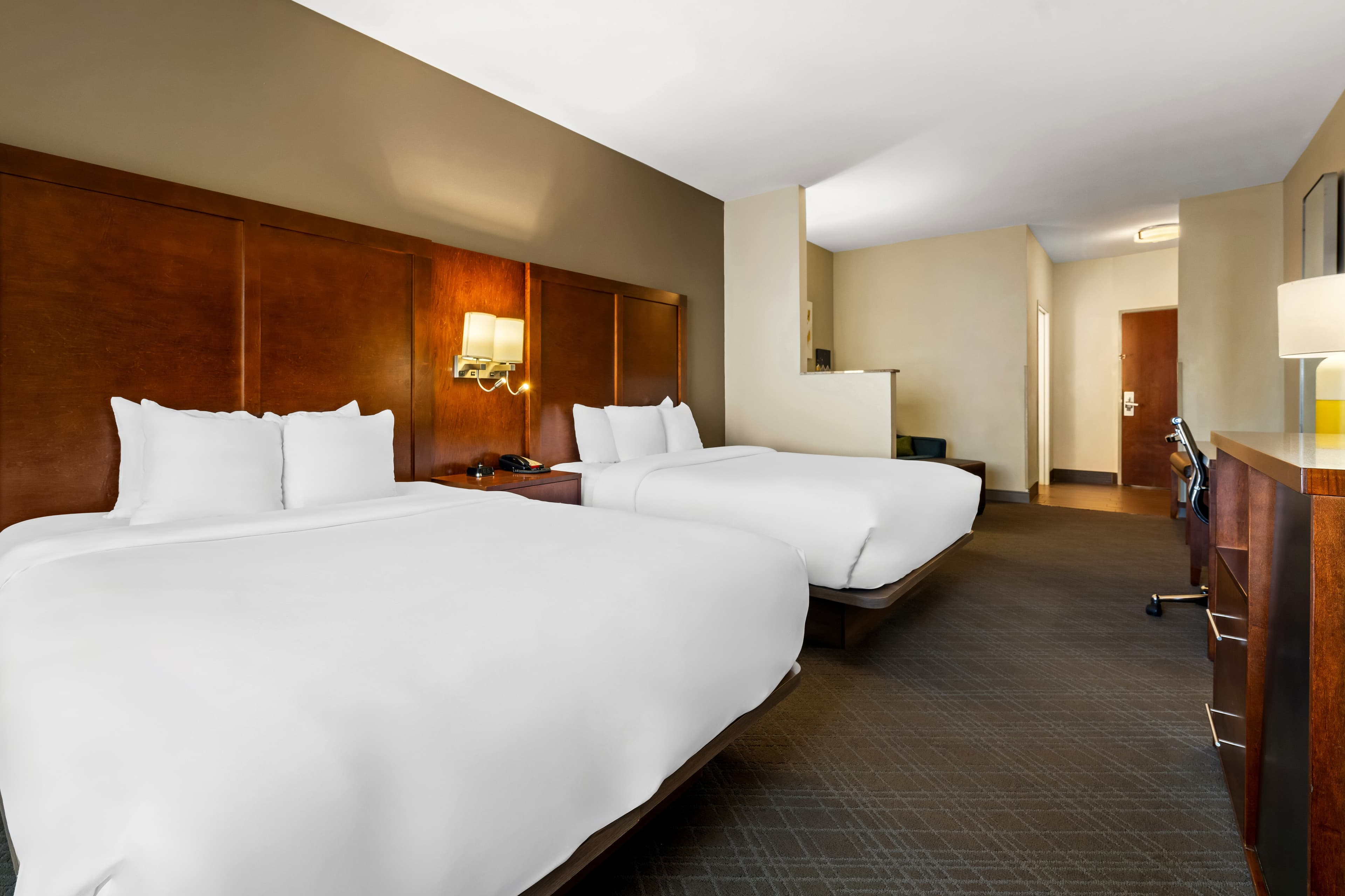 Comfort Suites Cullman I-65 Exit 310 — 26
