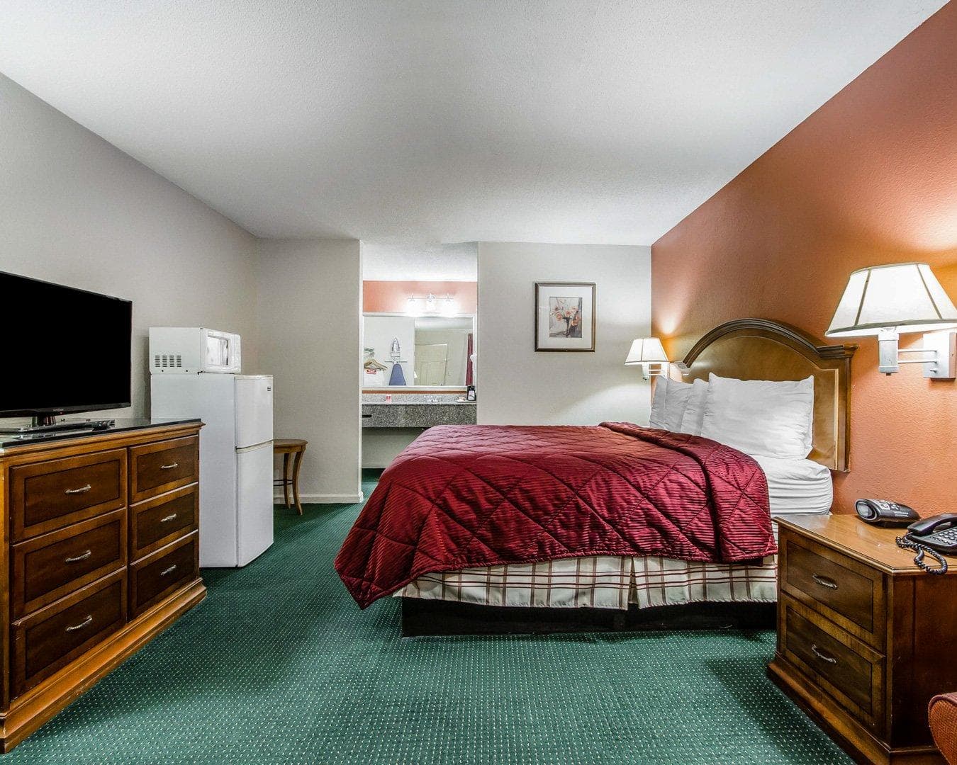 Econo Lodge Inn & Suites Enterprise — 11