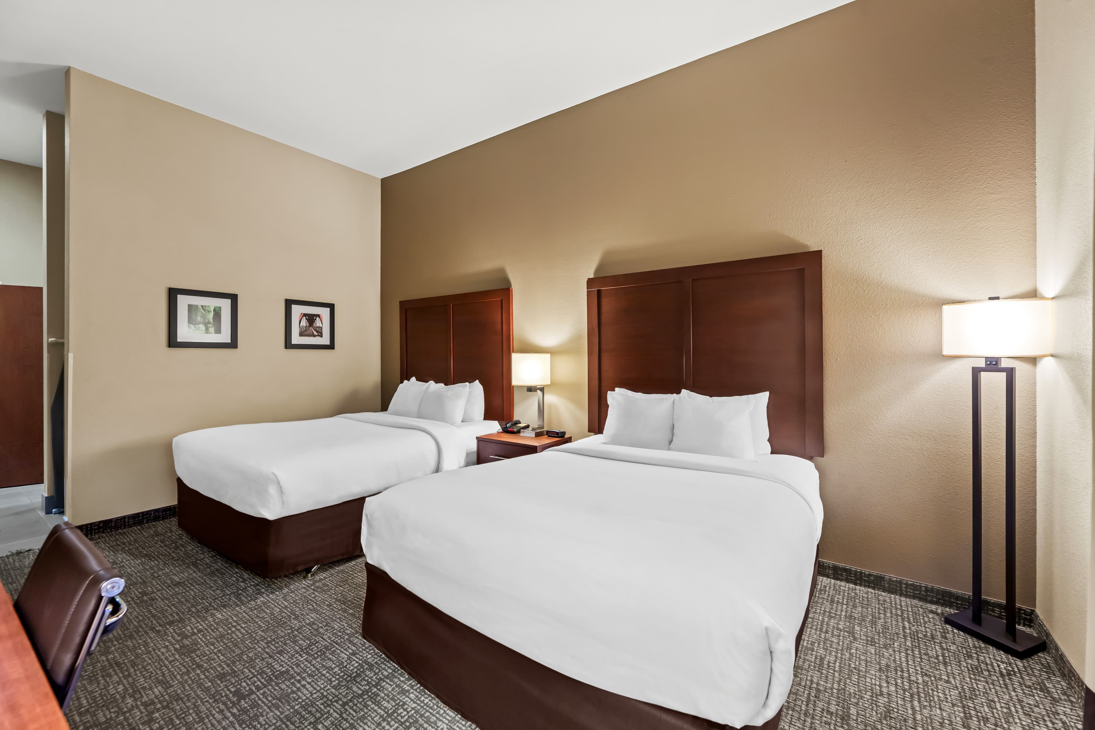 Comfort Inn & Suites Tuscumbia-Muscle Shoals - Image 3