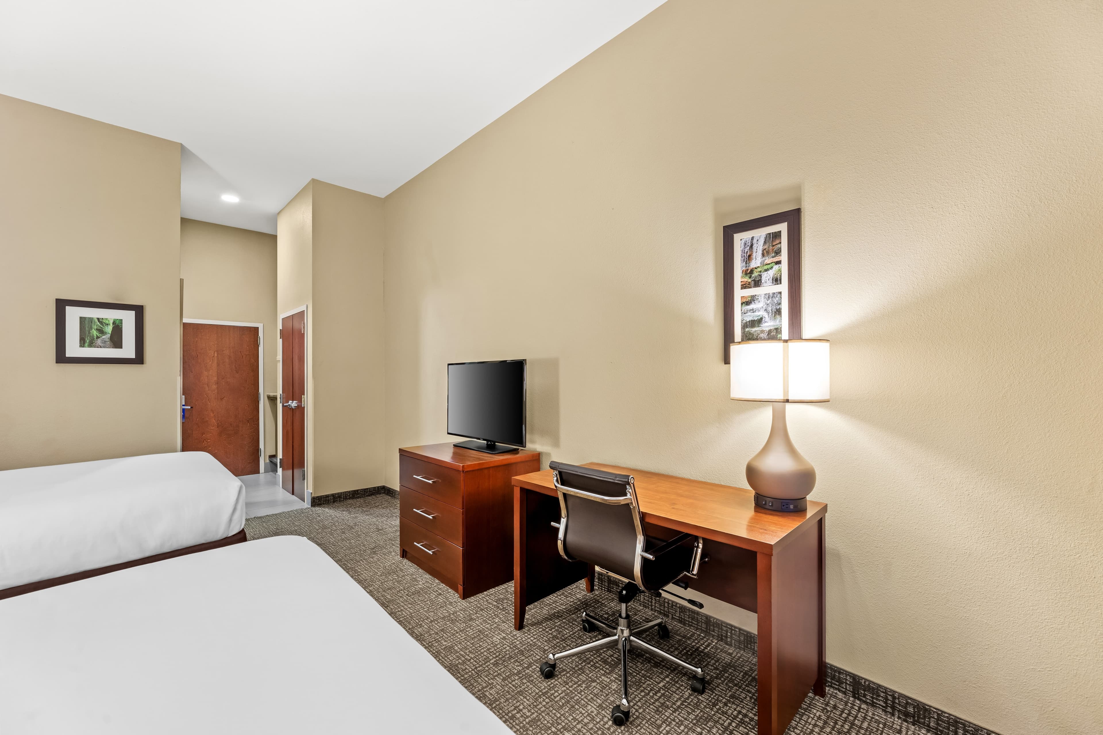 Comfort Inn & Suites Tuscumbia-Muscle Shoals — 24