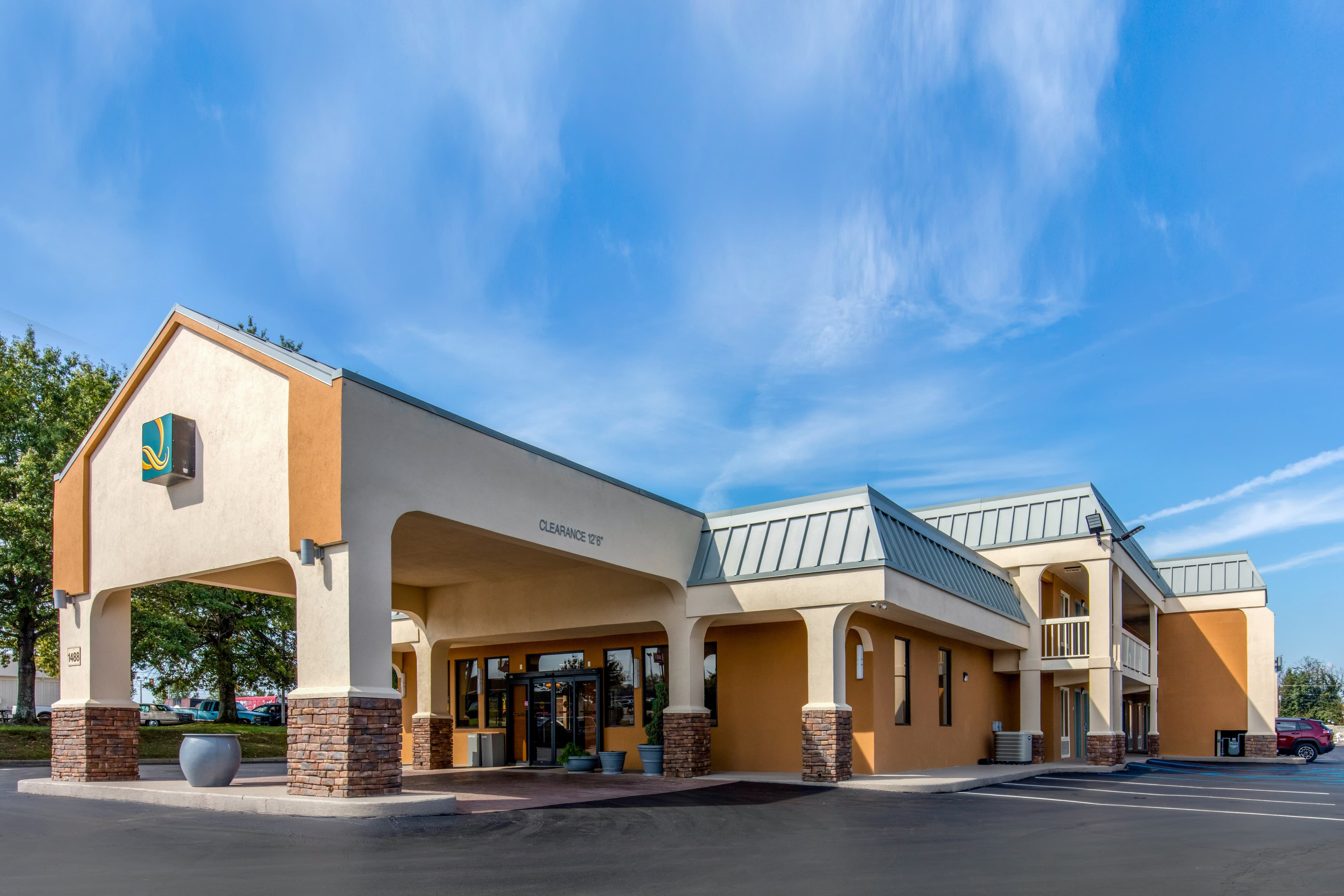 Quality Inn Athens I-65 / Huntsville Area West - Image 1