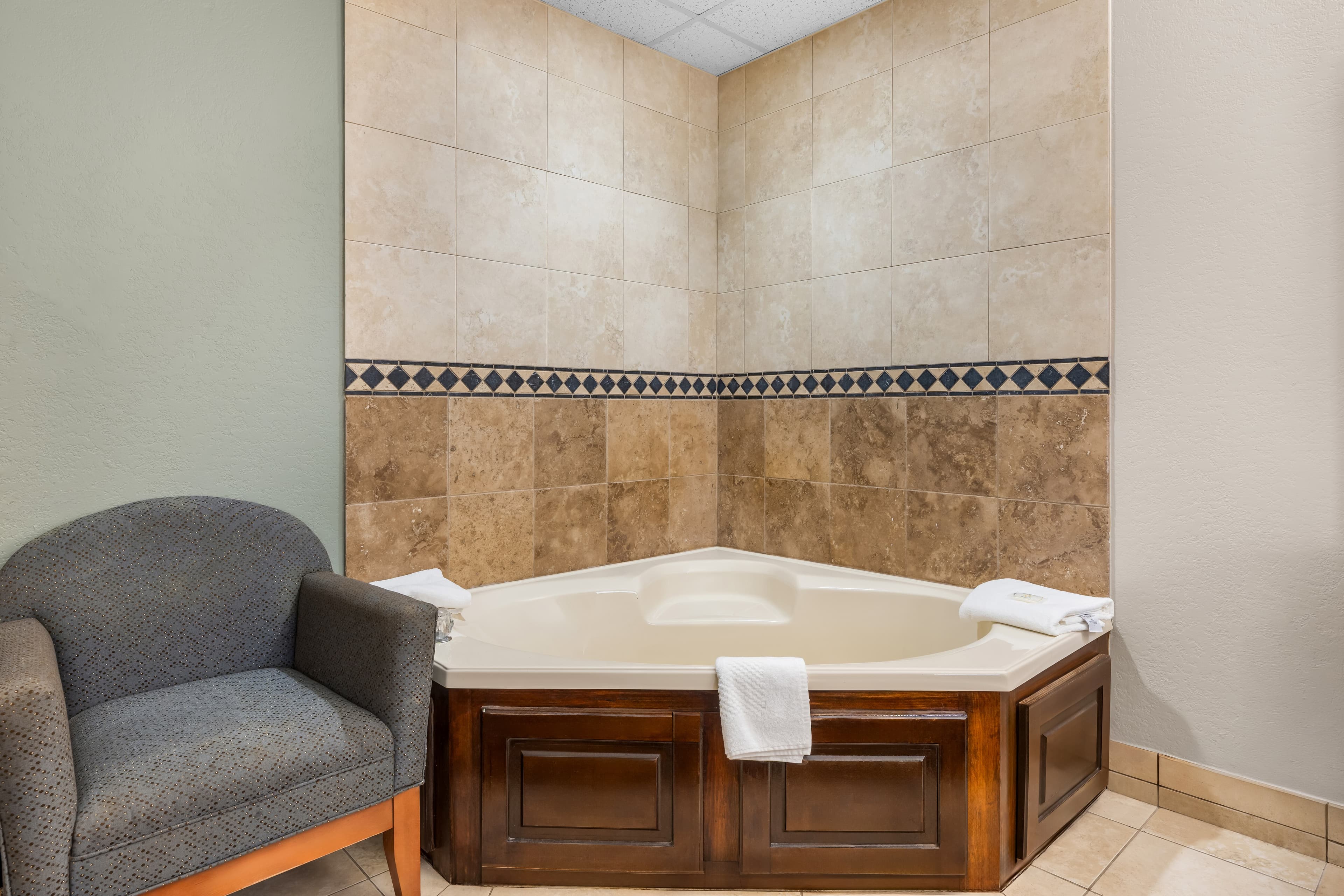 Quality Inn Alexander City — 11