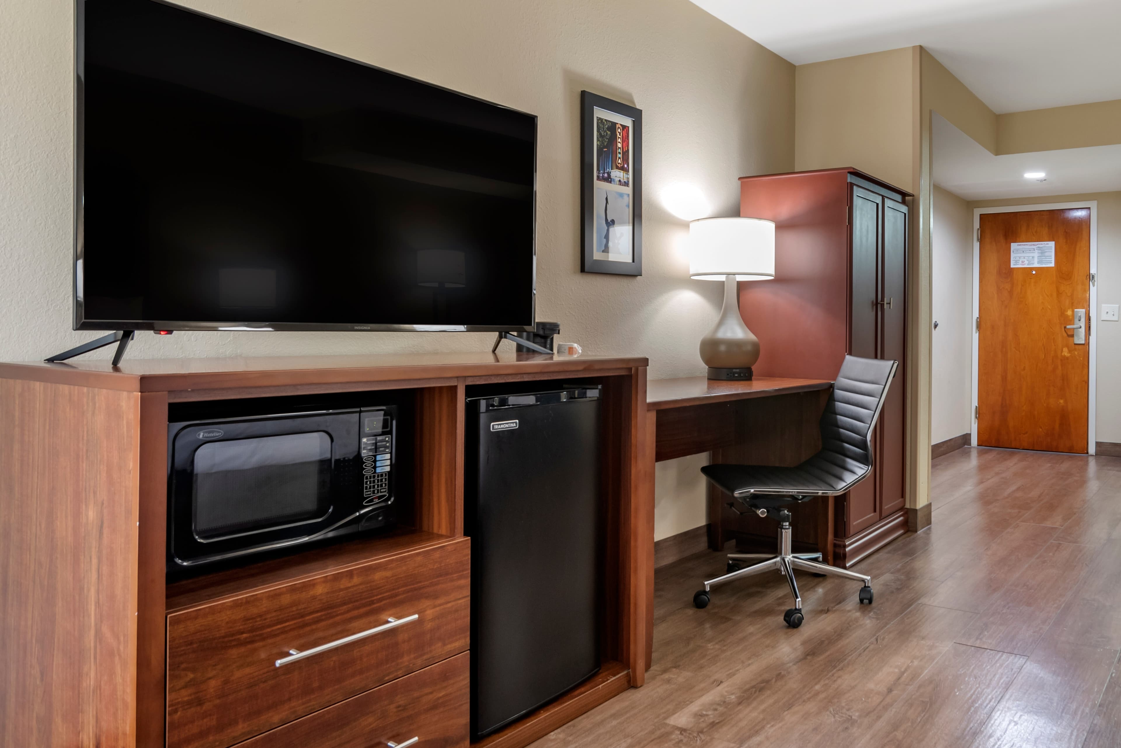 Comfort Inn Birmingham Homewood - Image 2
