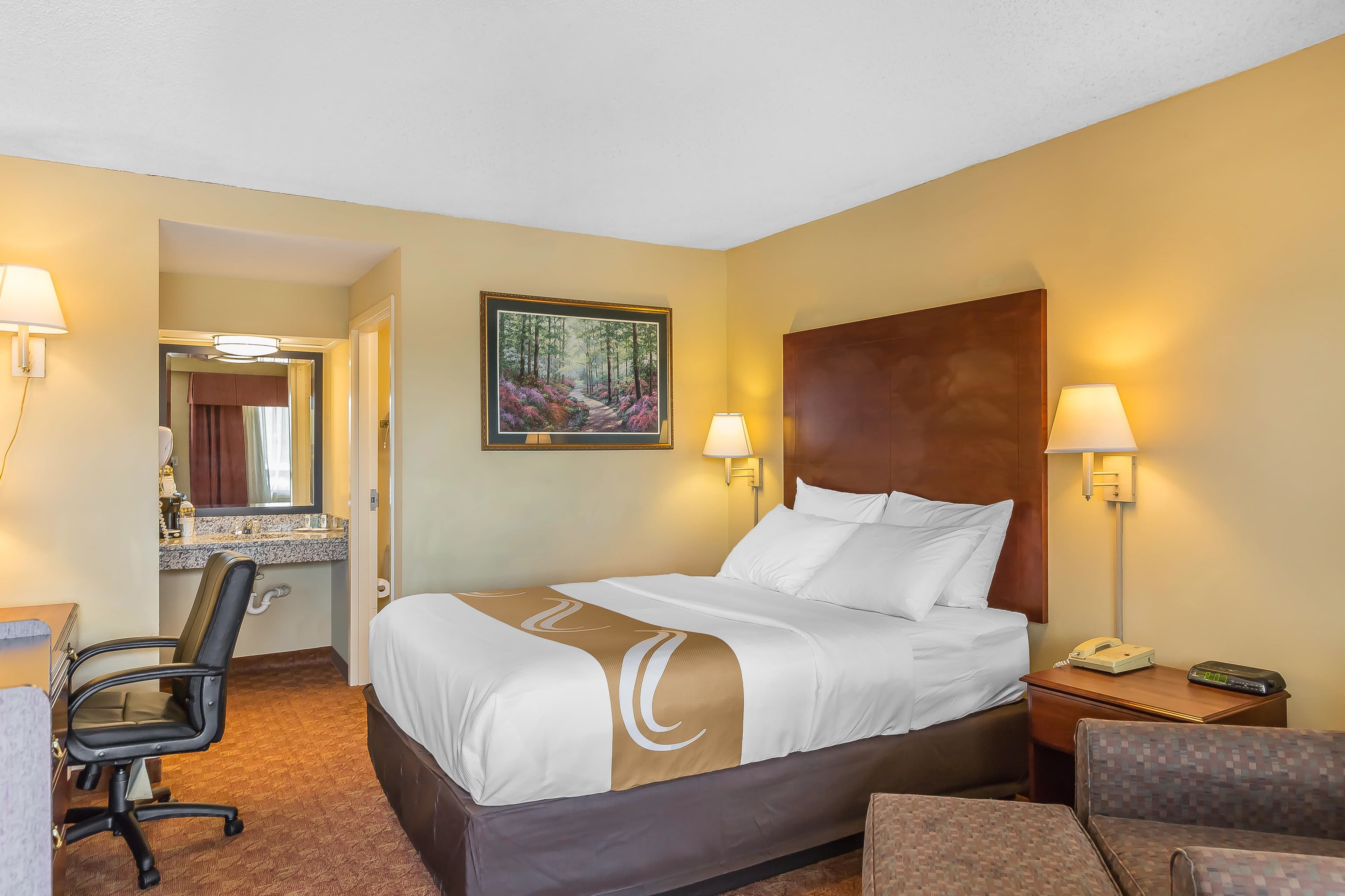 Quality Inn Calera I-65 exit 231 — 8