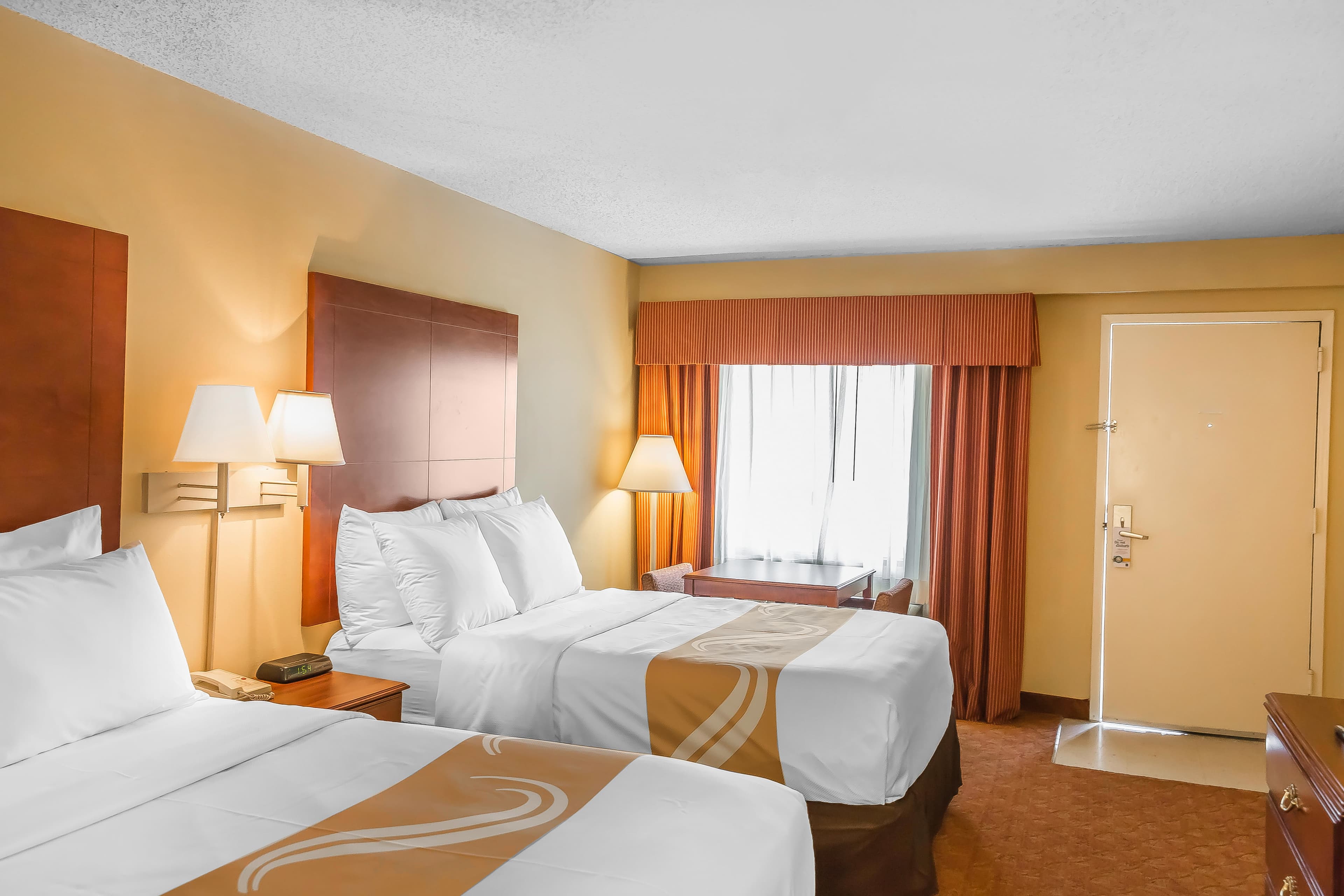 Quality Inn Calera I-65 exit 231 - Image 2