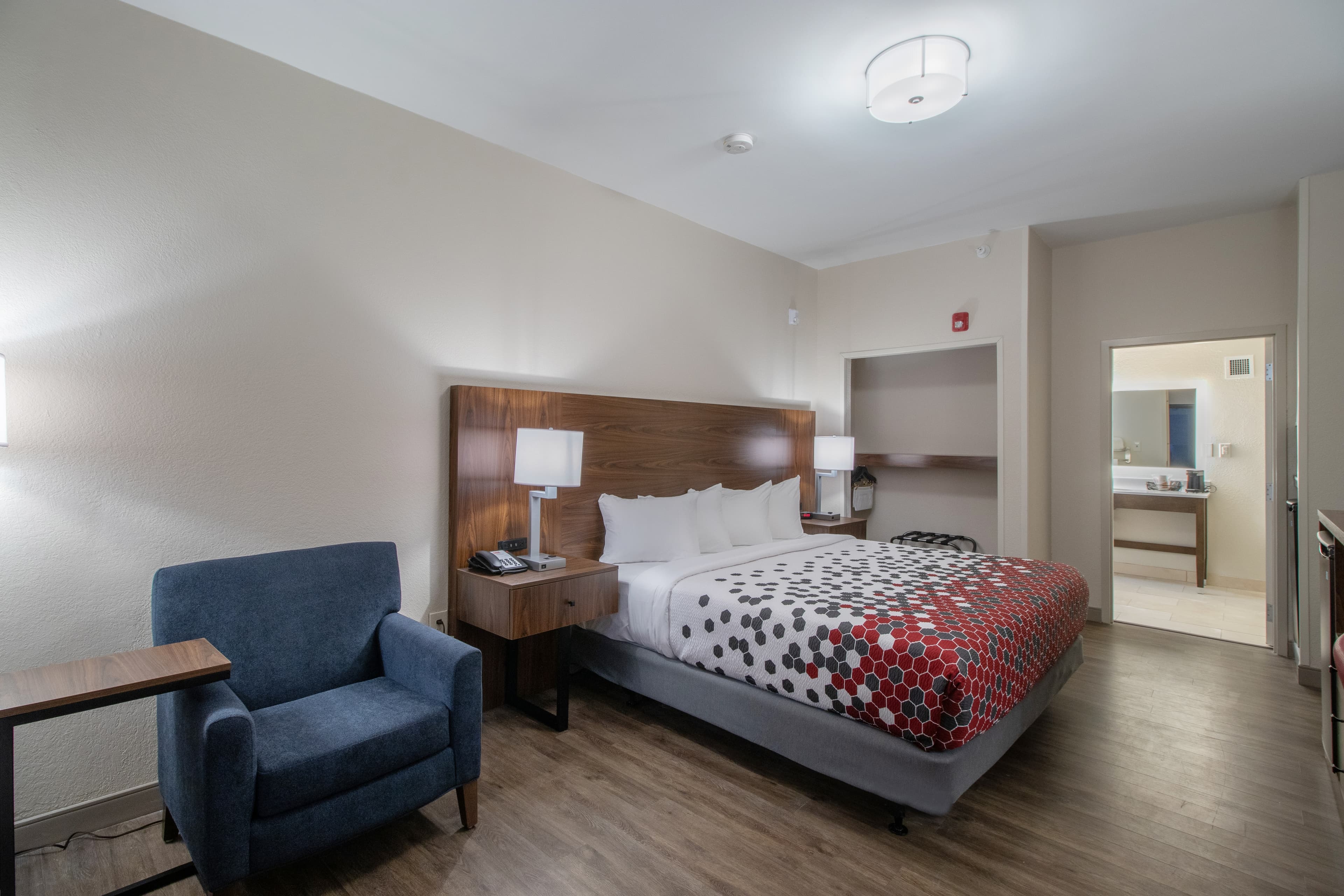 Econo Lodge Inn & Suites Foley-North Gulf Shores — 3