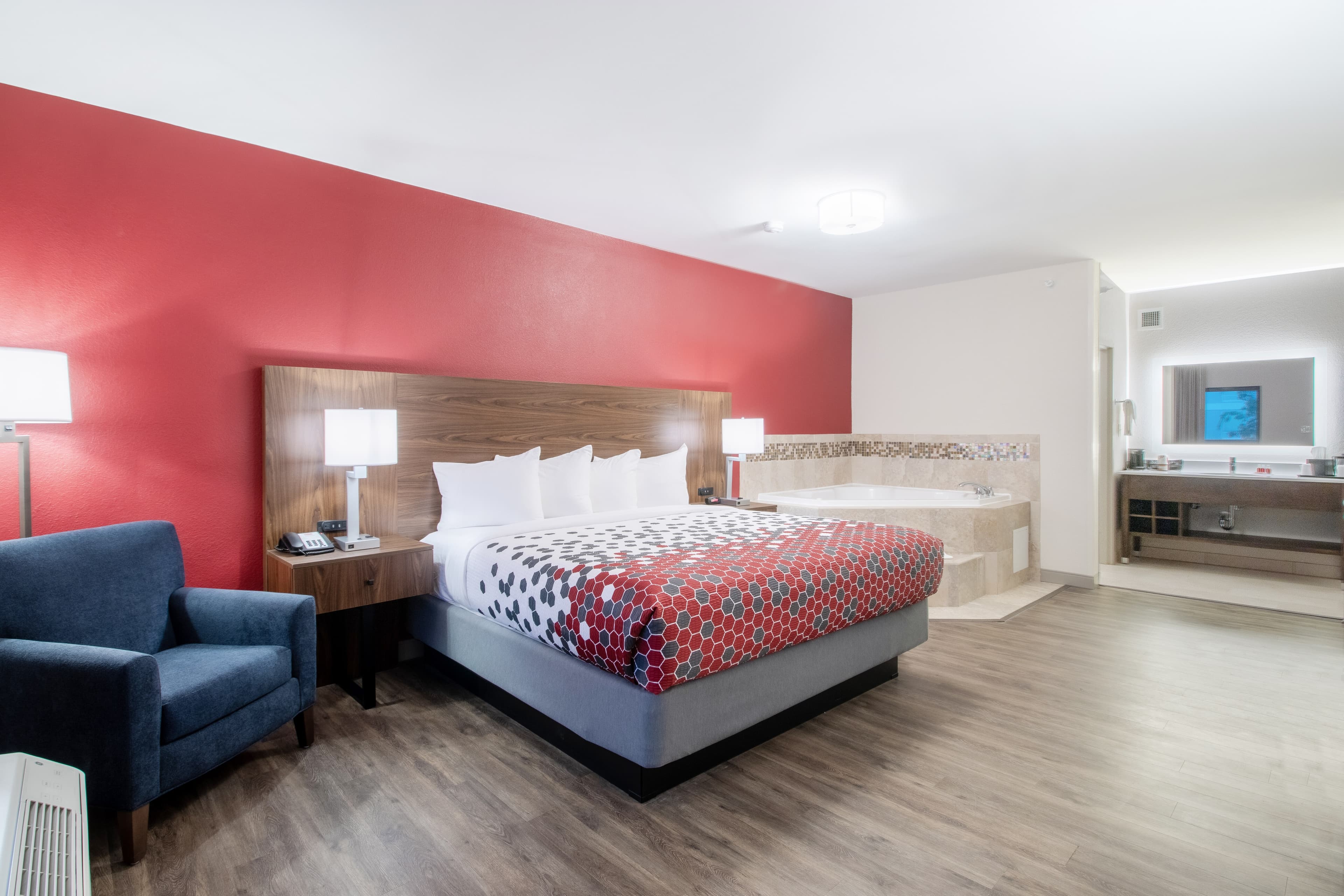 Econo Lodge Inn & Suites Foley-North Gulf Shores — 15