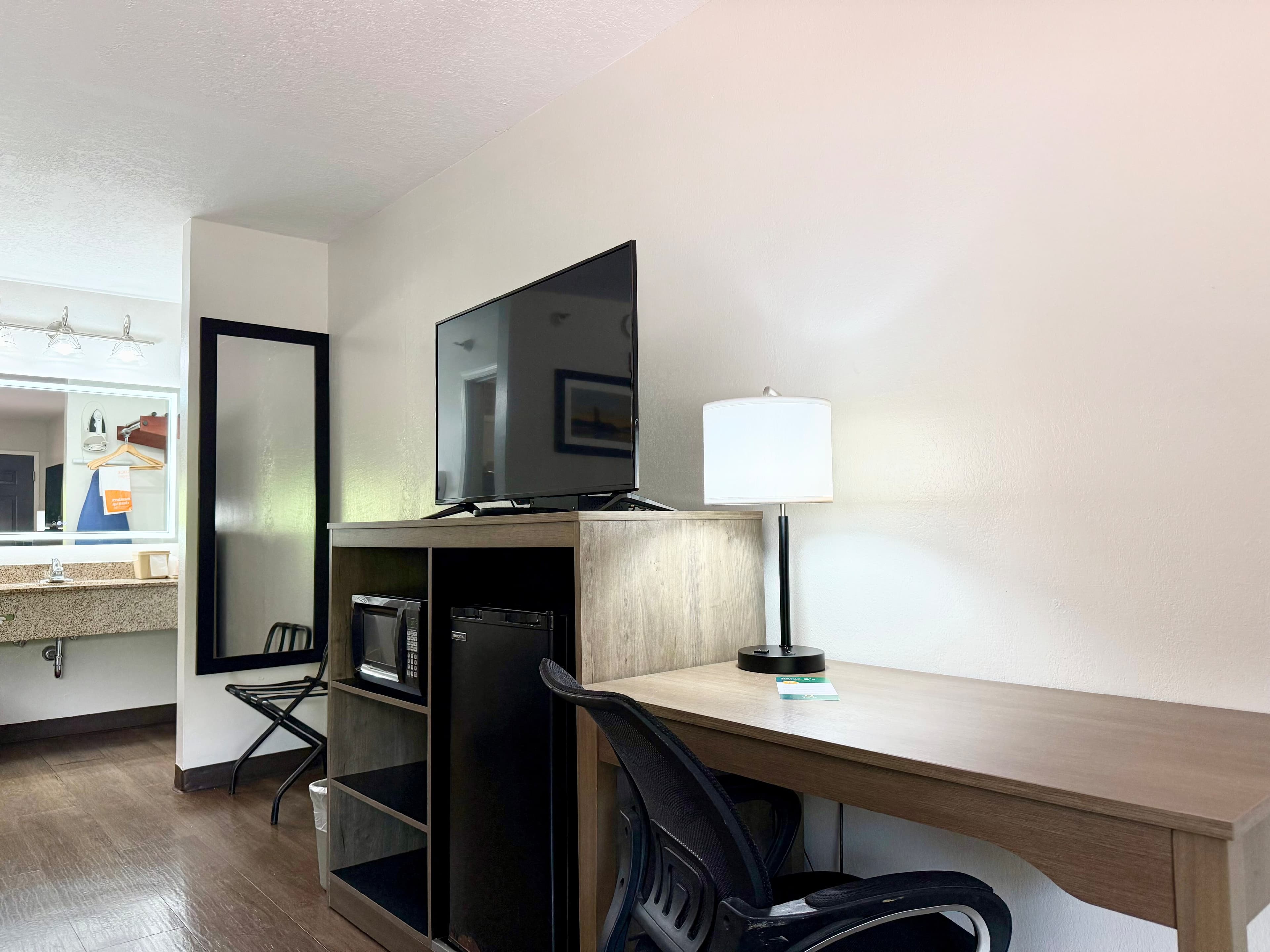 Quality Inn & Suites Greenville I-65 — 20