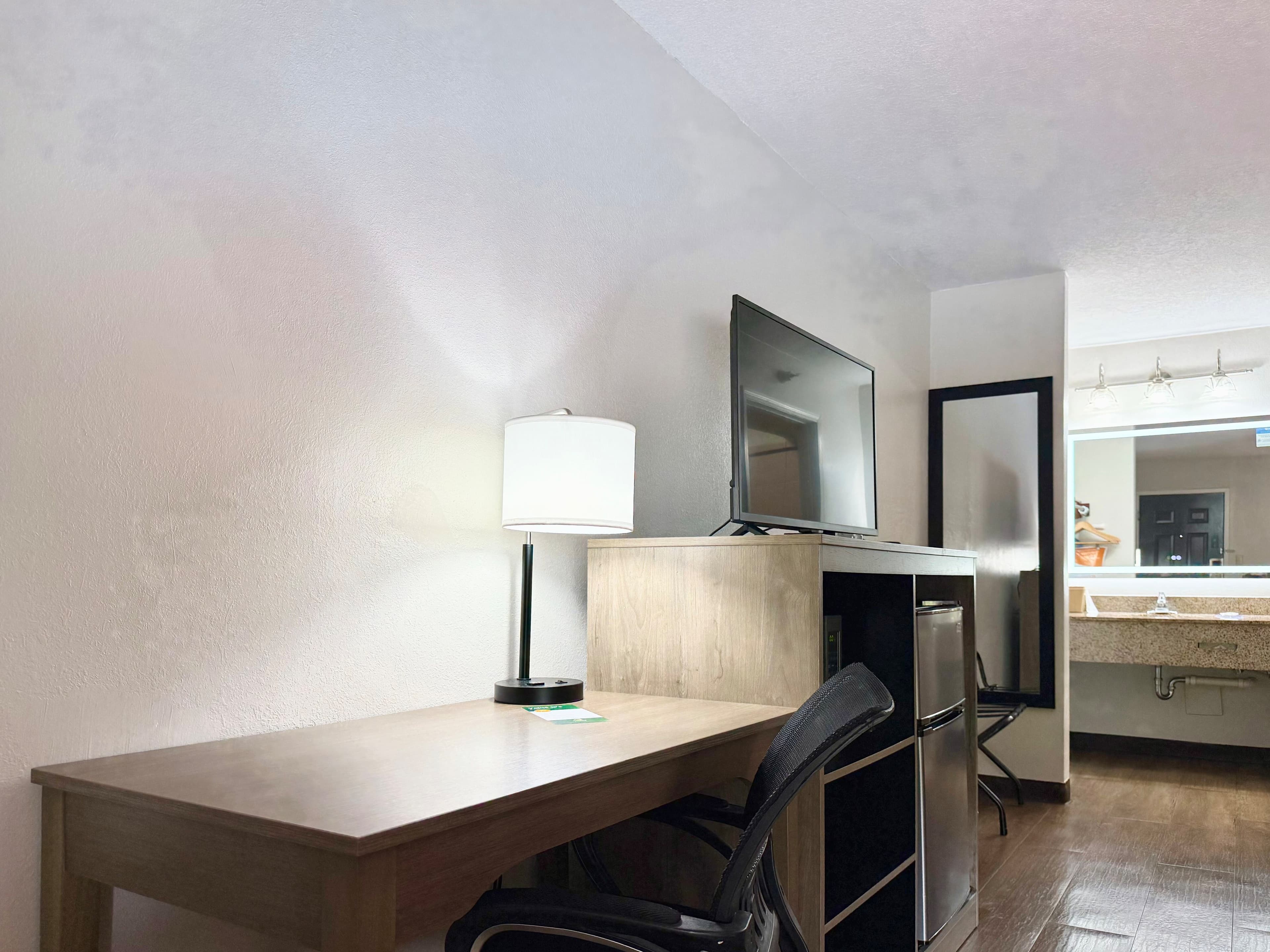 Quality Inn & Suites Greenville I-65 — 25