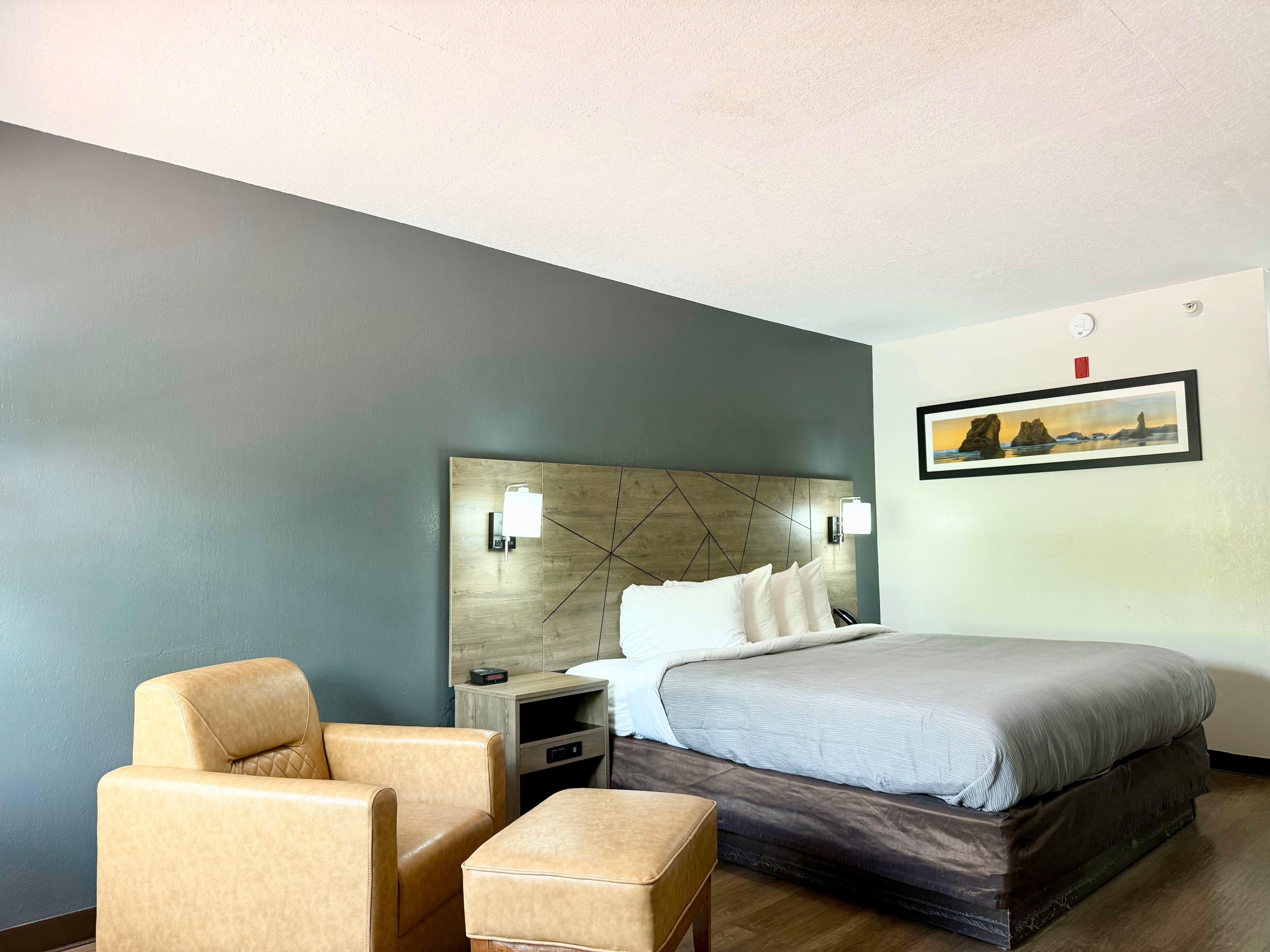 Quality Inn & Suites Greenville I-65 — 6