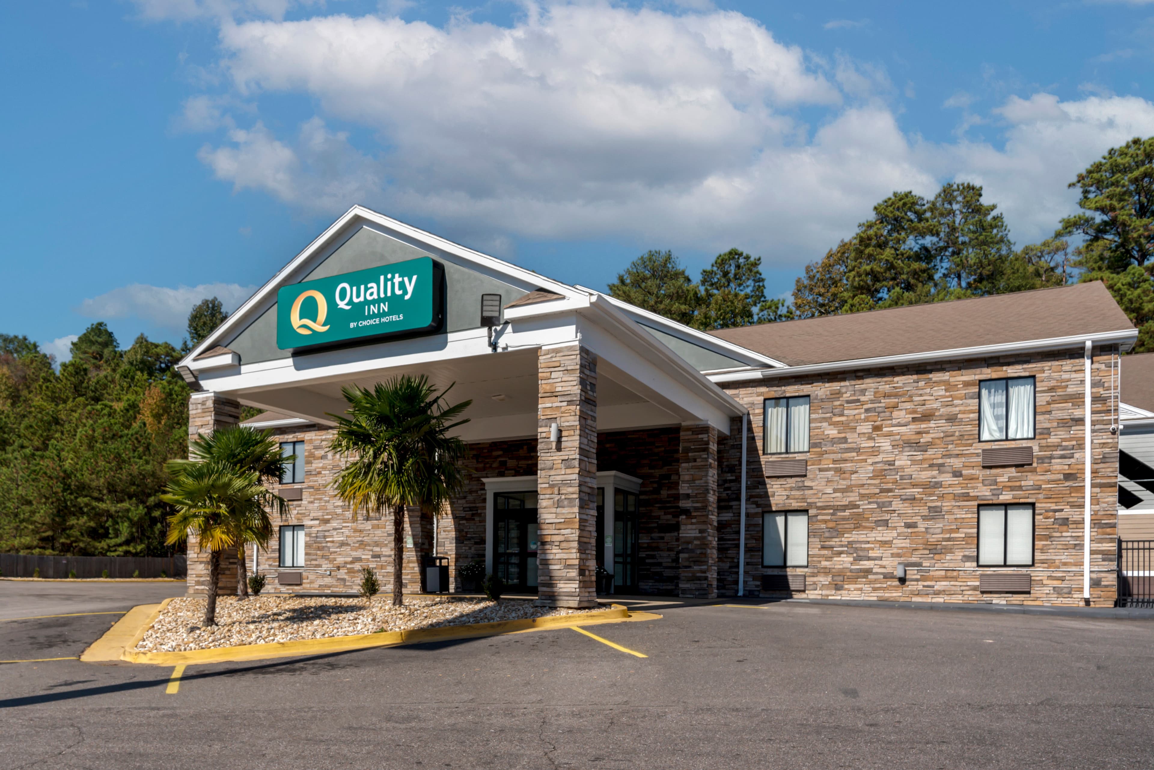 Quality Inn Phenix City Columbus - Image 1