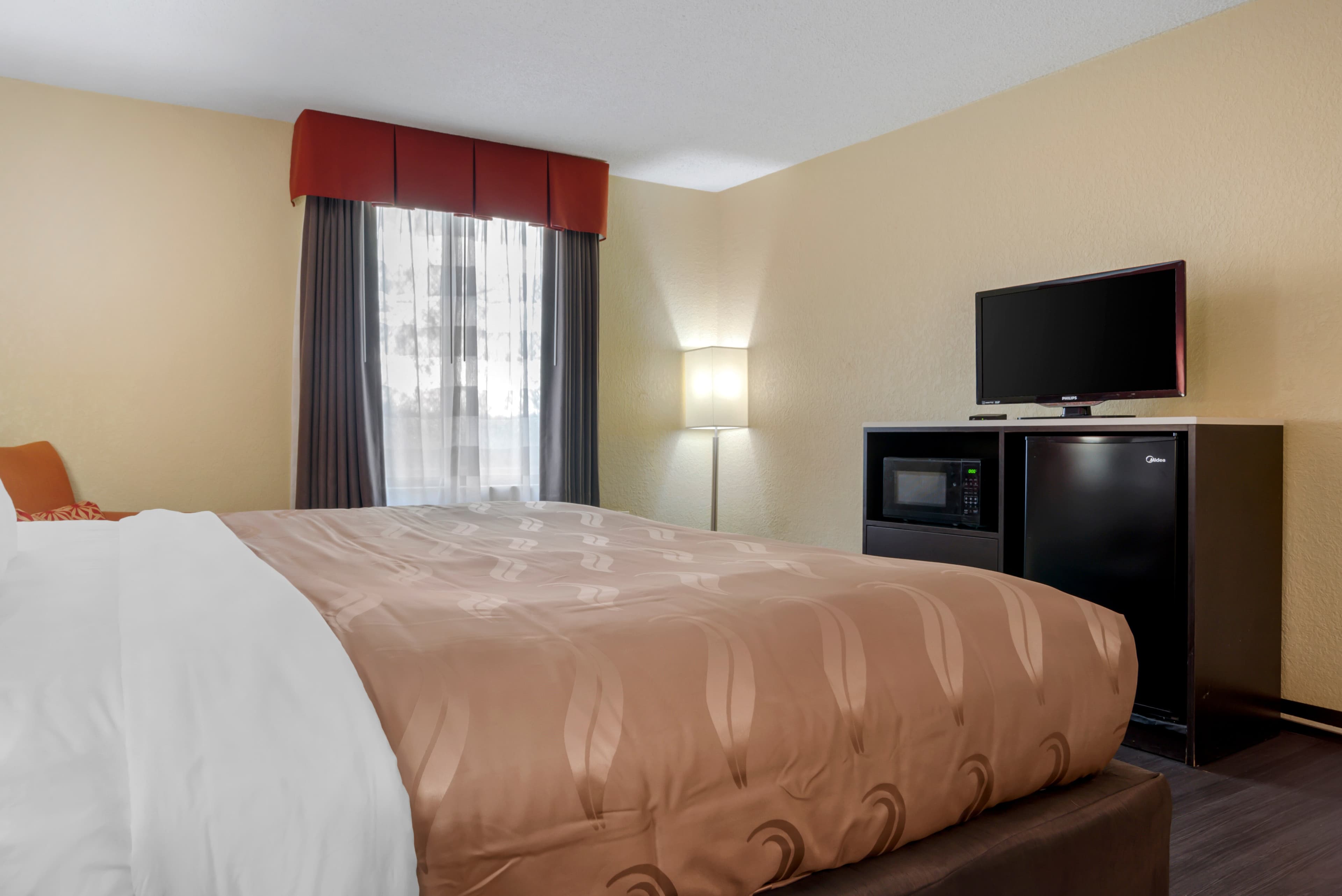 Quality Inn Phenix City Columbus - Image 5