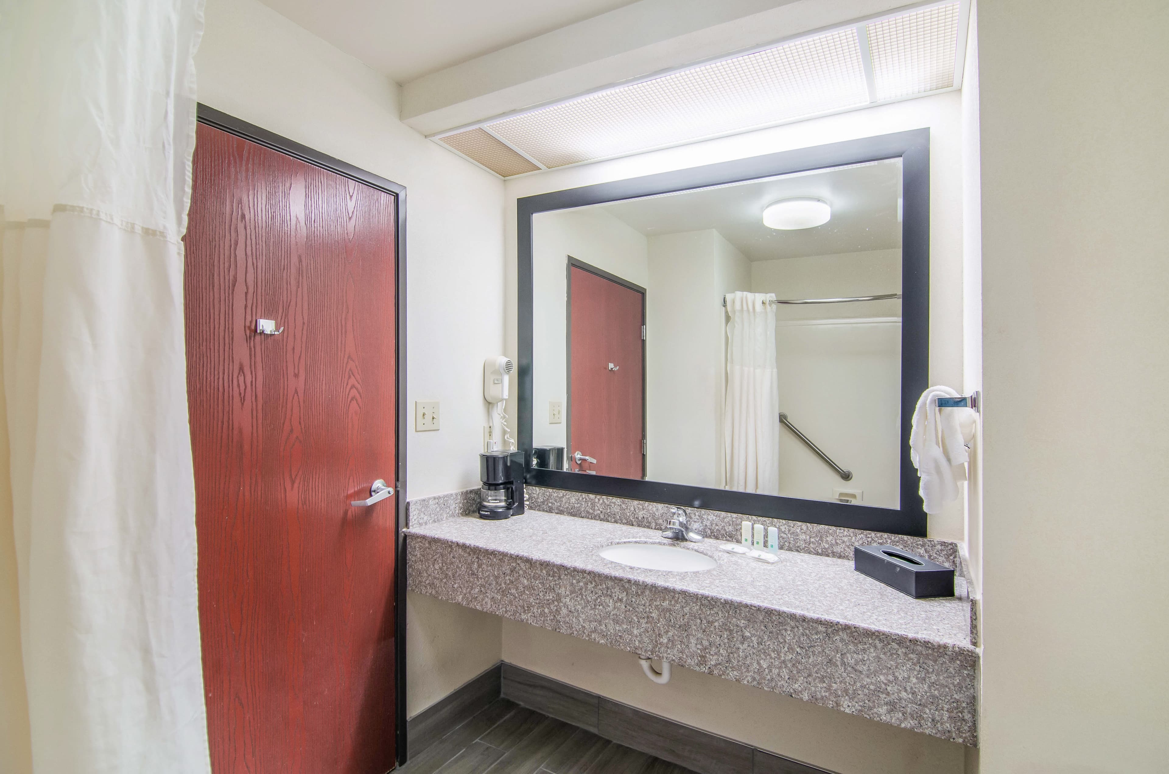 Quality Inn near University of Mobile — 21