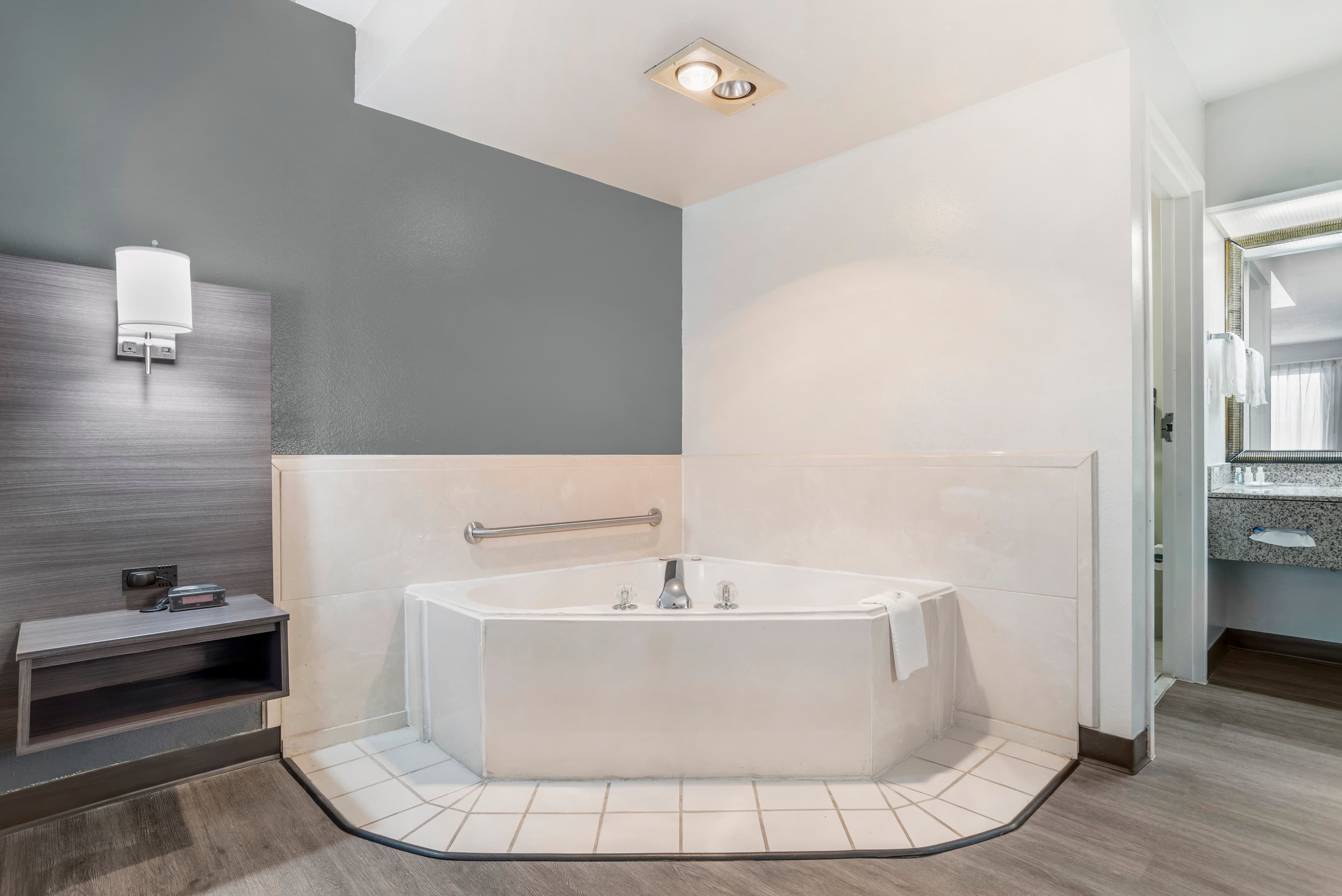 Quality Inn Foley - Gulf Shores North — 17