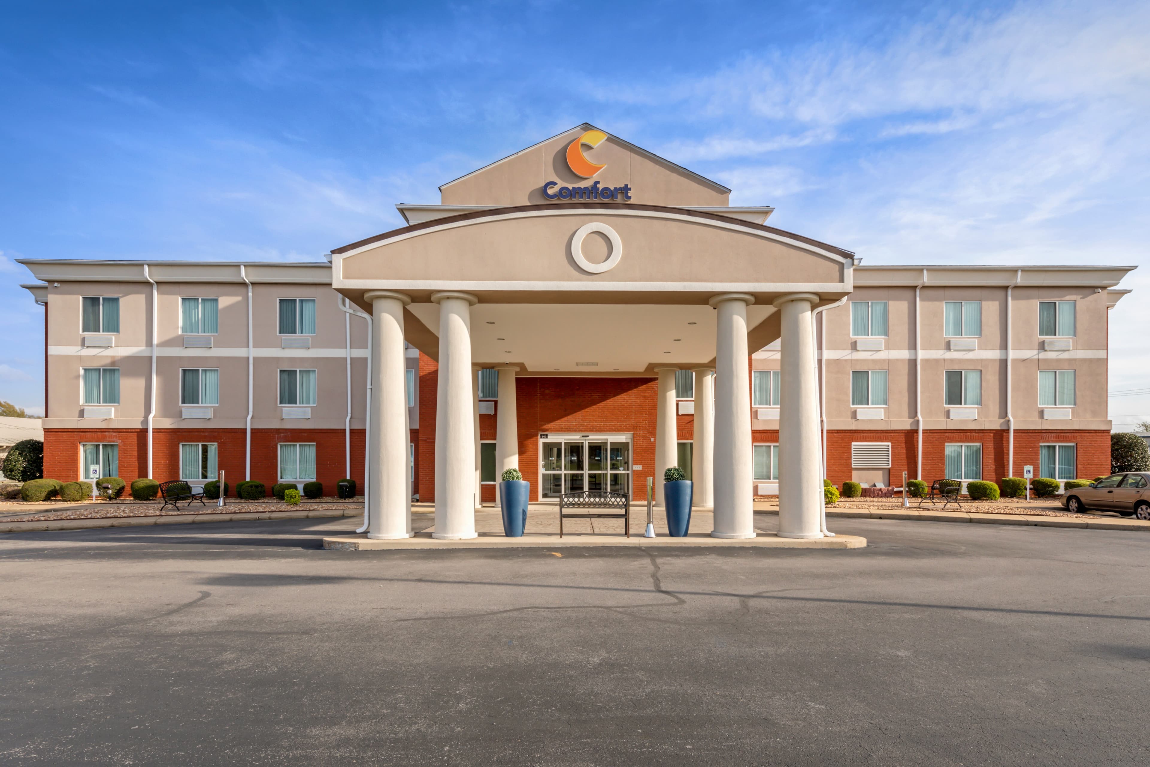 Comfort Inn US Hwy 80 - Image 1