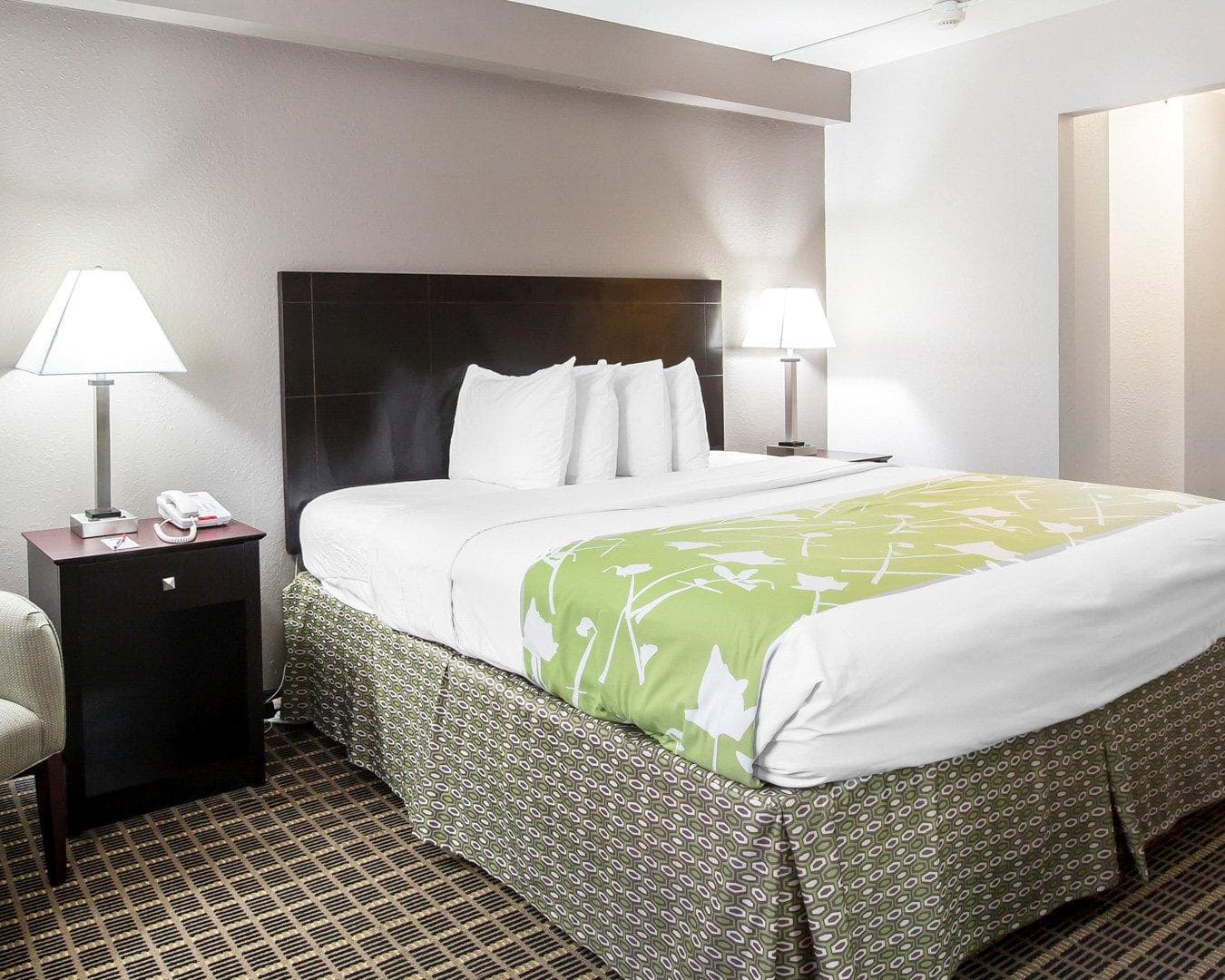 Econo Lodge Birmingham - Hoover — 12