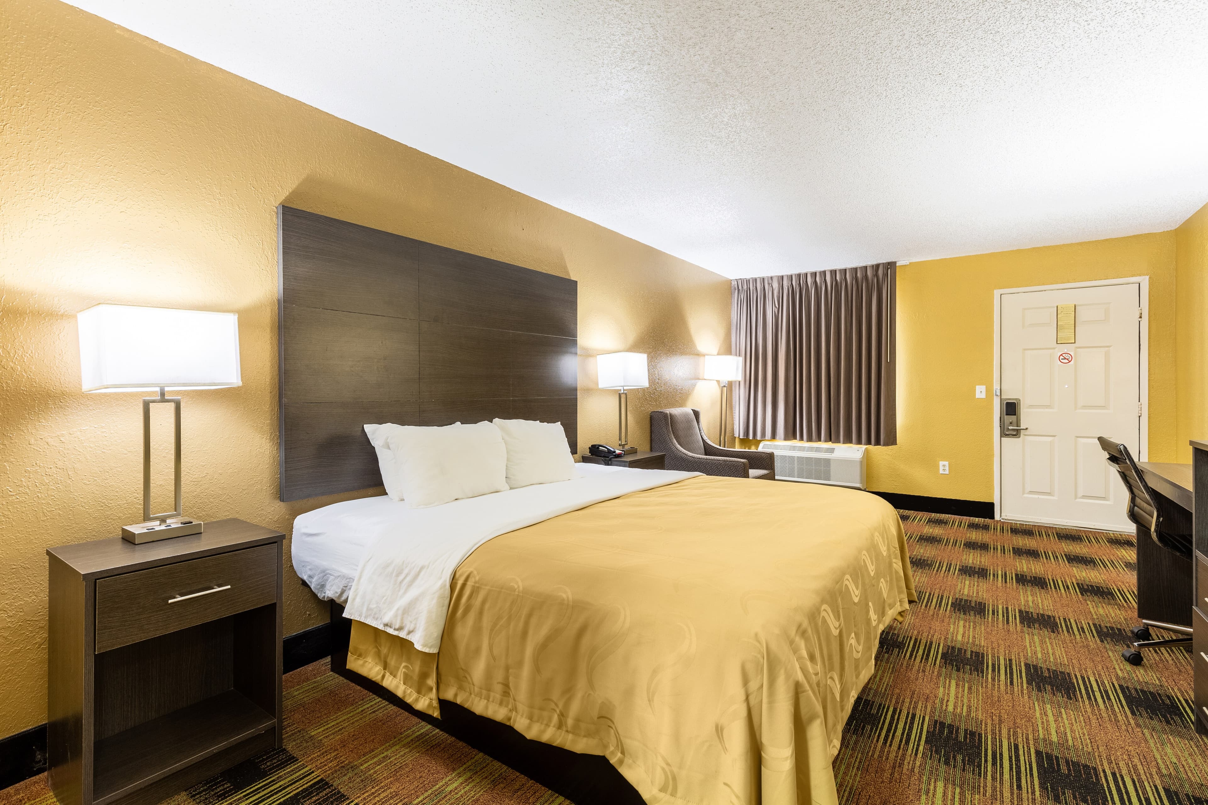 Quality Inn Mobile West Tillmans Corner - Image 5
