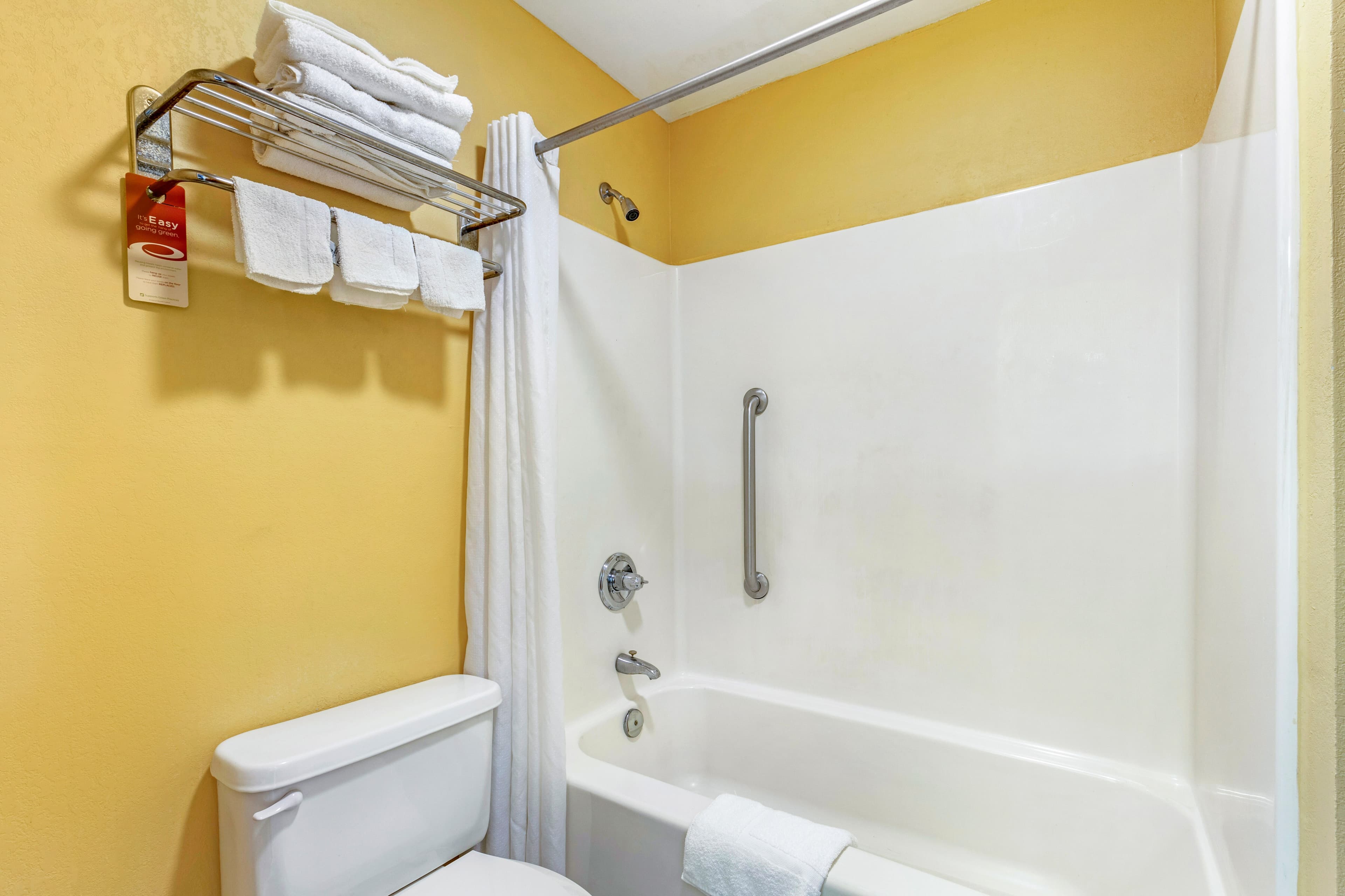 Econo Lodge Northport - Tuscaloosa North — 6