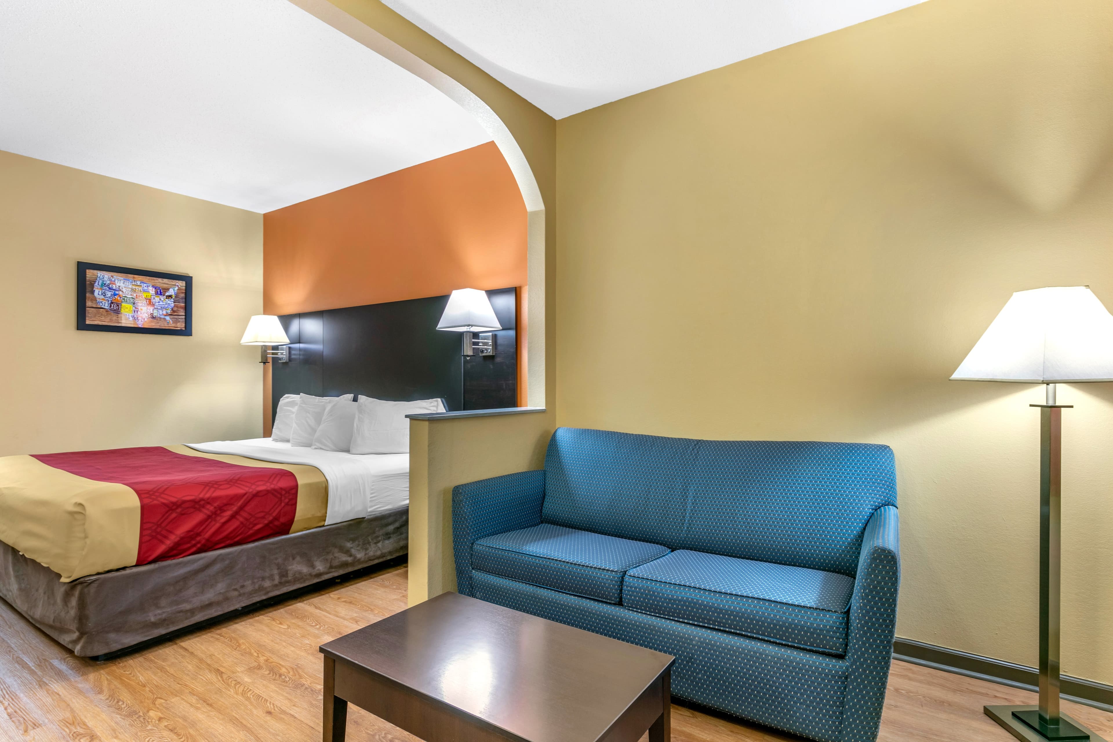 Econo Lodge Northport - Tuscaloosa North — 30