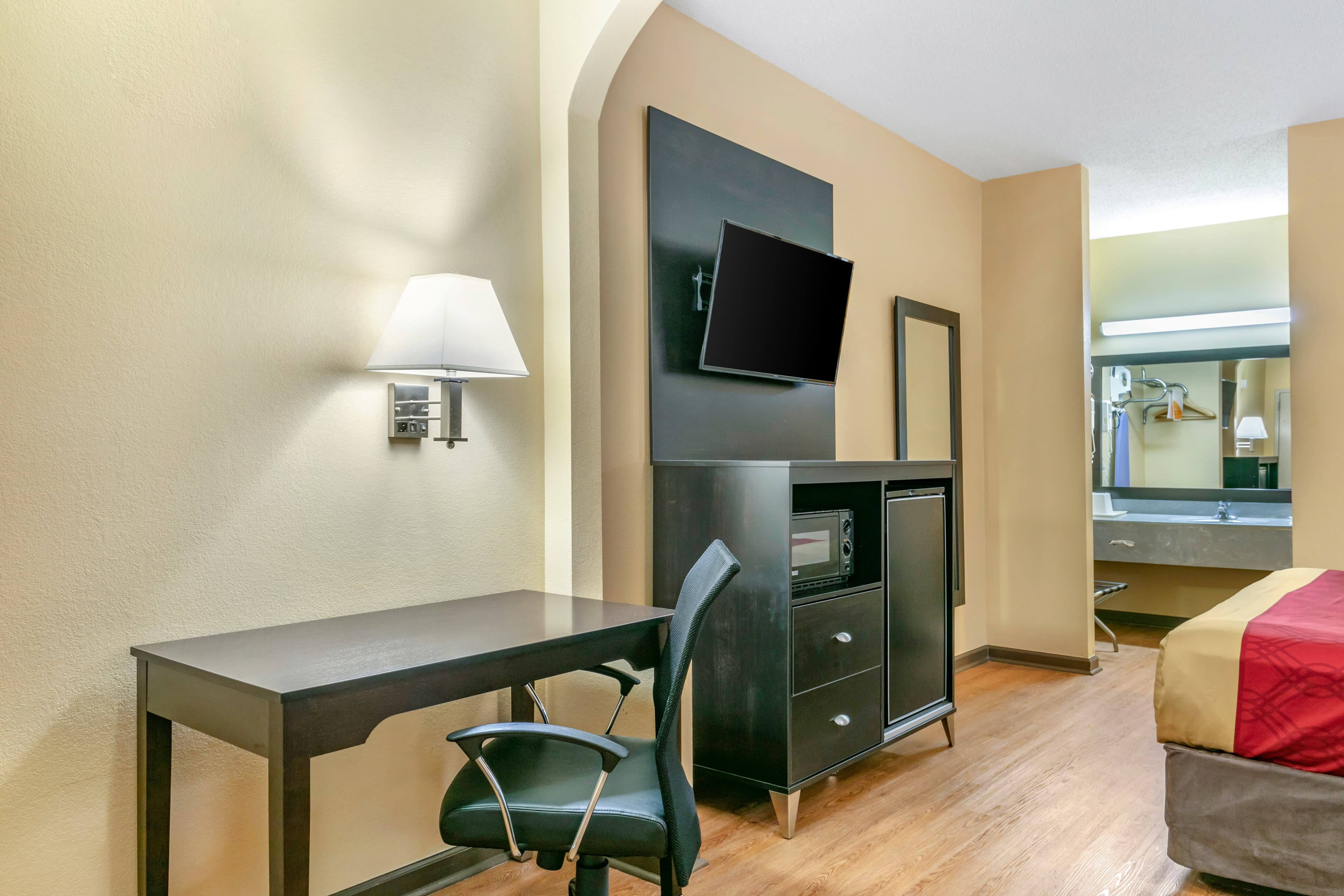 Econo Lodge Northport - Tuscaloosa North — 32