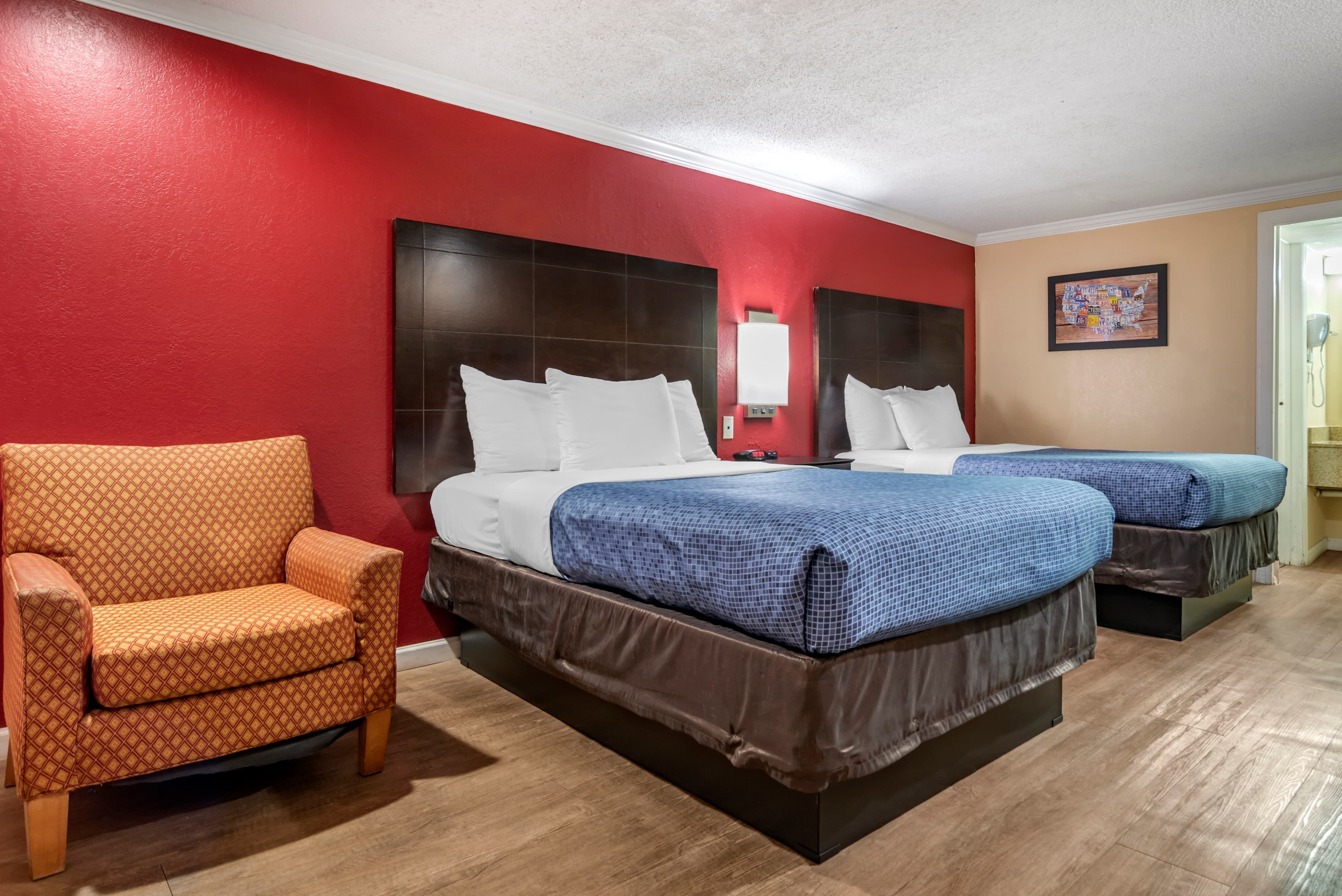 Econo Lodge Oxford near Choccolocco Park - Image 4