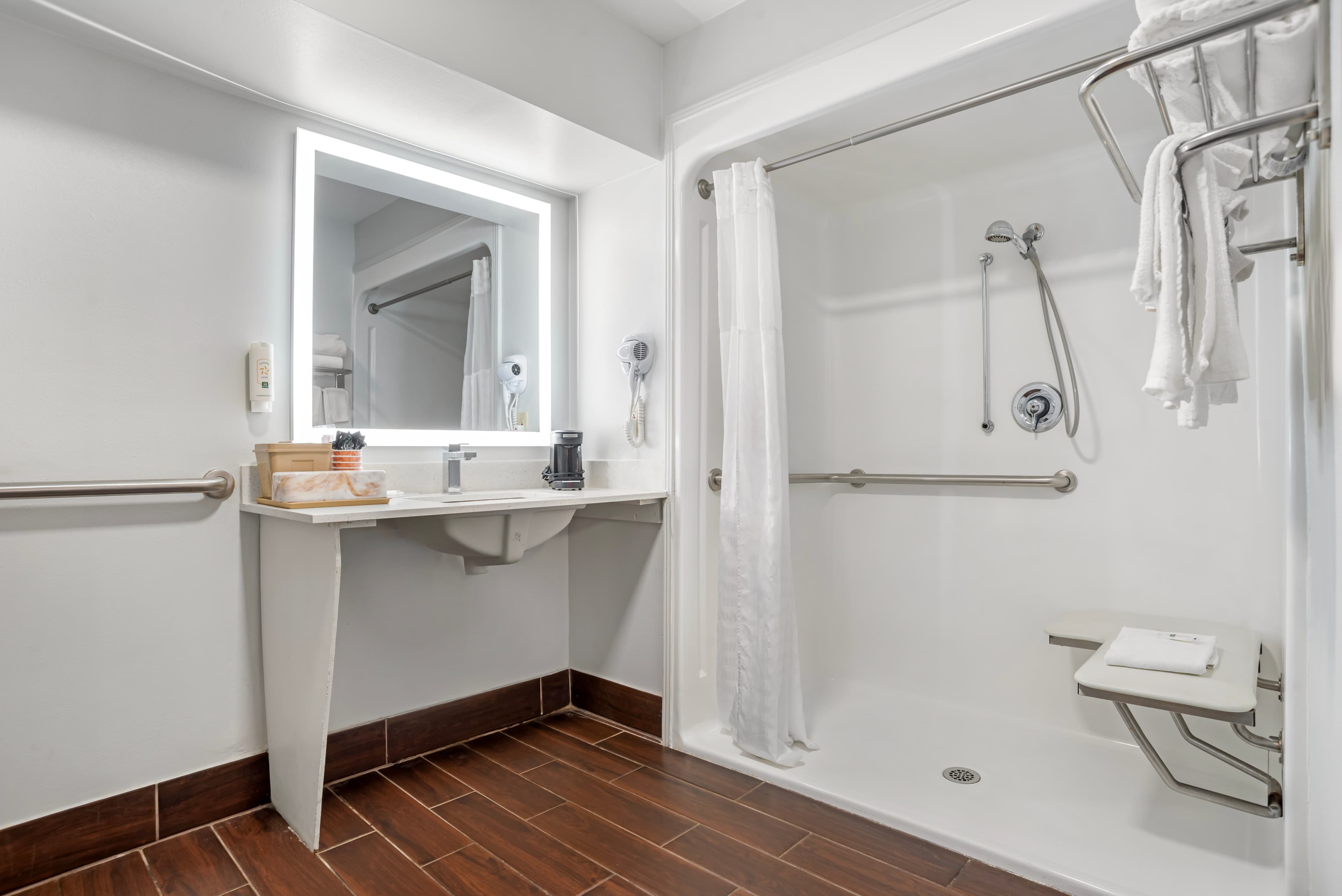 Quality Inn Bessemer I-20 exit 108 — 9