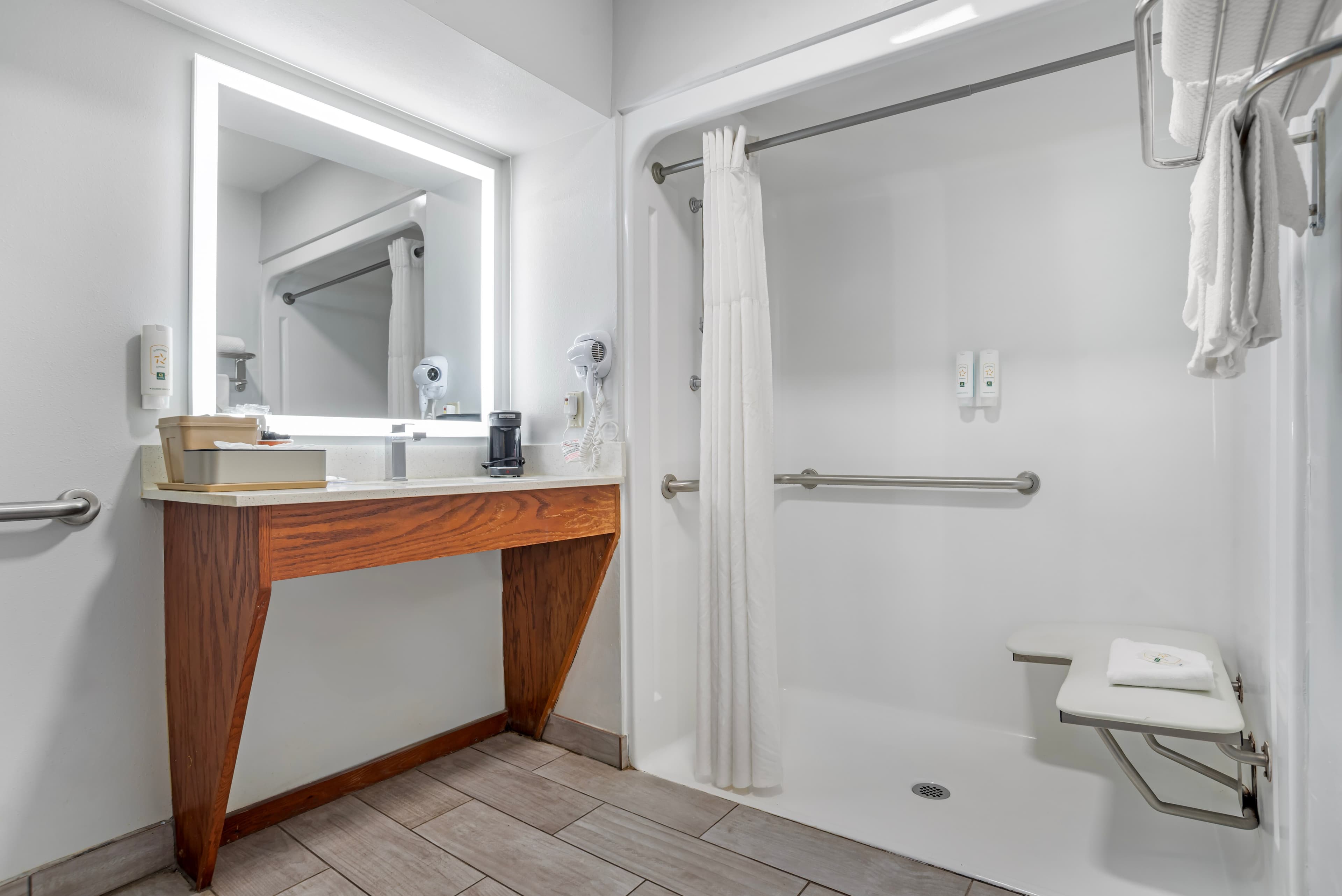Quality Inn Bessemer I-20 exit 108 — 13