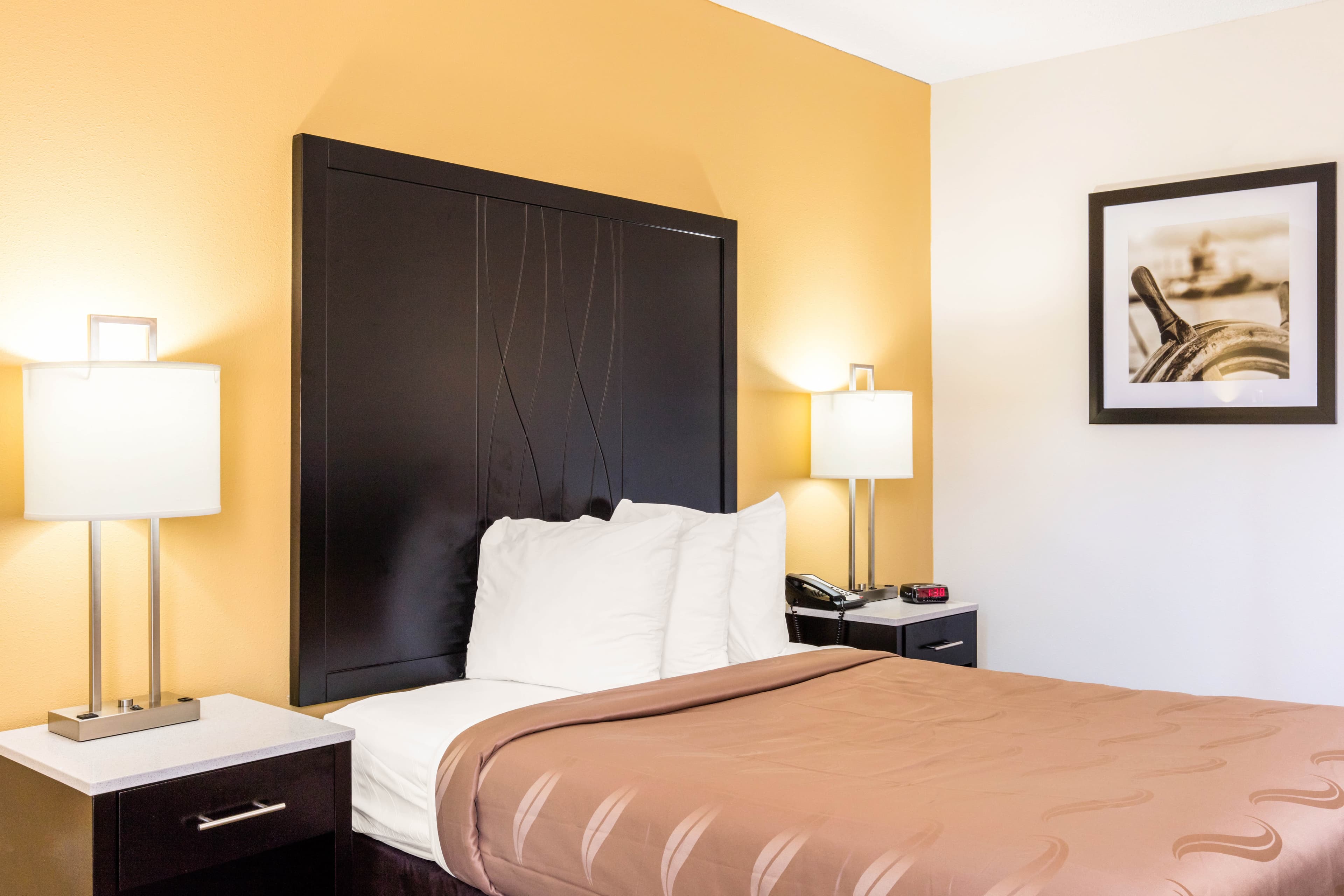 Quality Inn Trussville I-59 exit 141 - Image 3