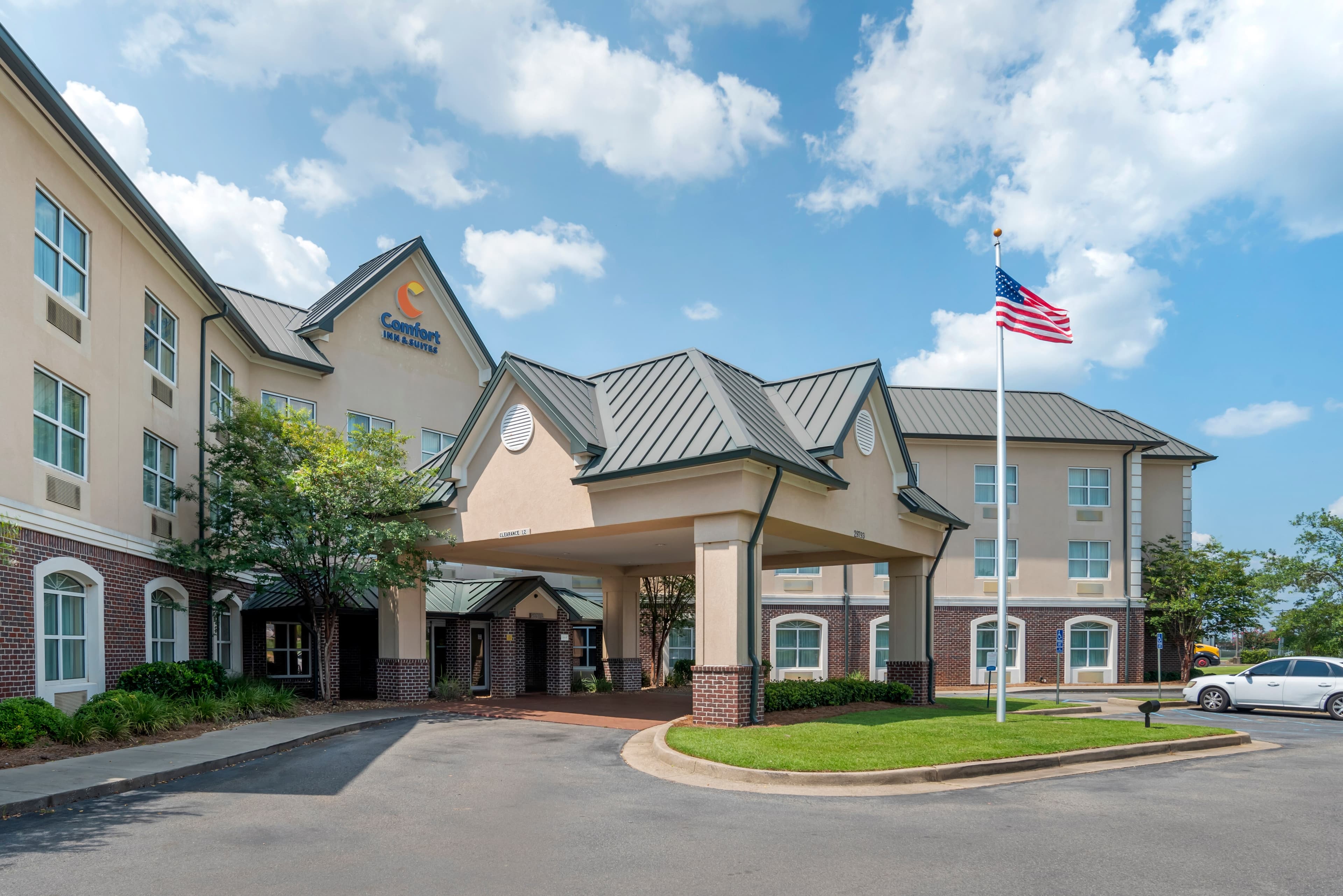 Comfort Inn & Suites Daphne Spanish Fort - Mobile East - Image 1