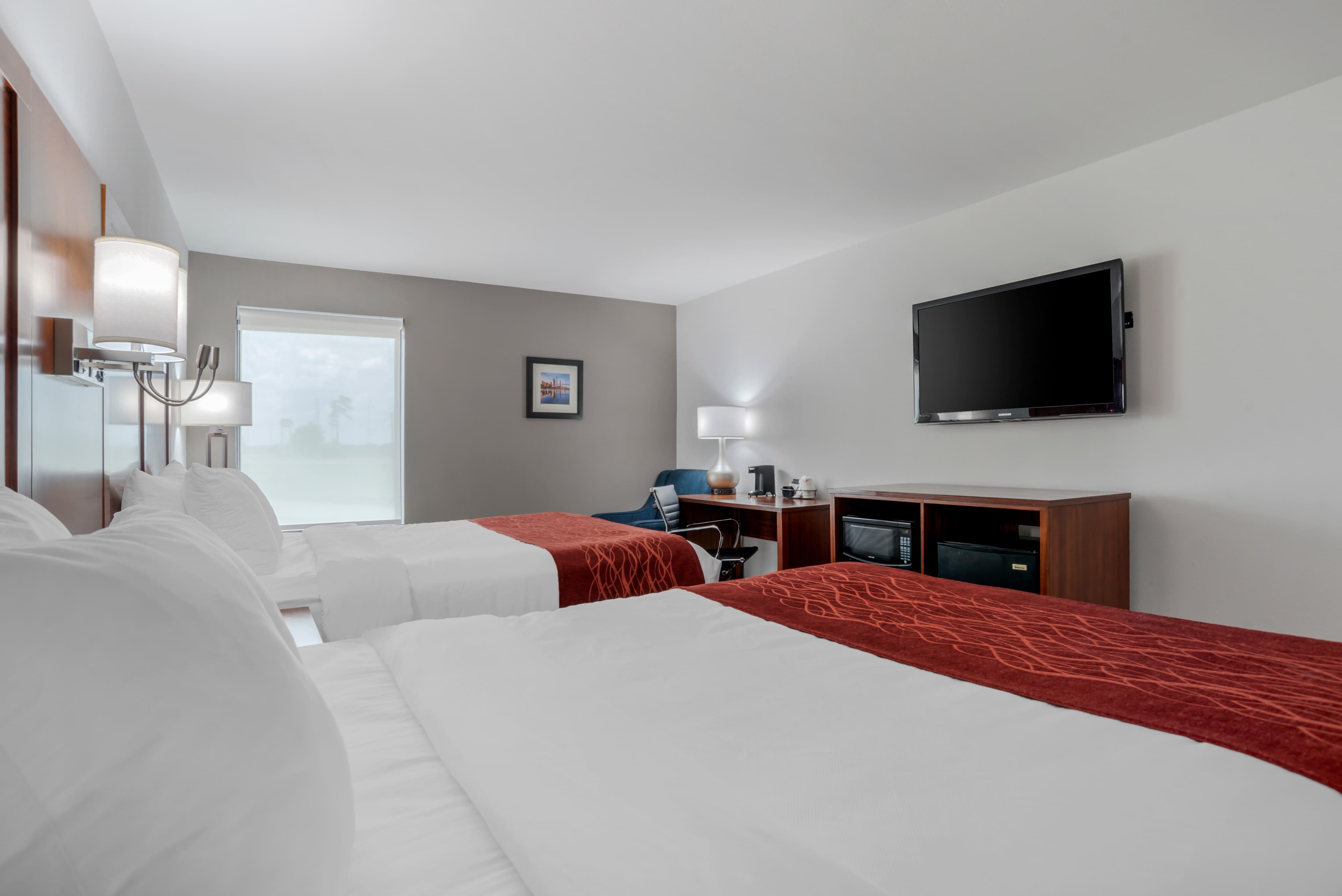Comfort Inn & Suites Fultondale Gardendale I-65 — 8