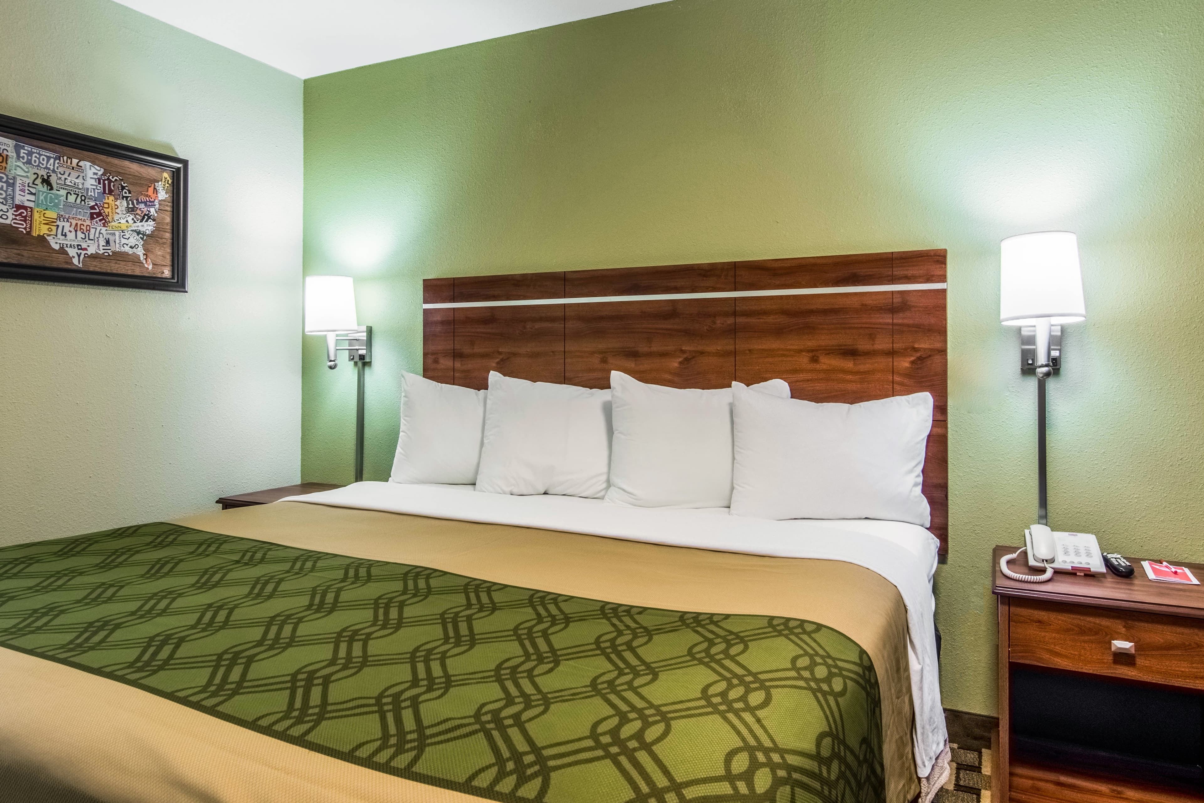 Econo Lodge Jasper — 31