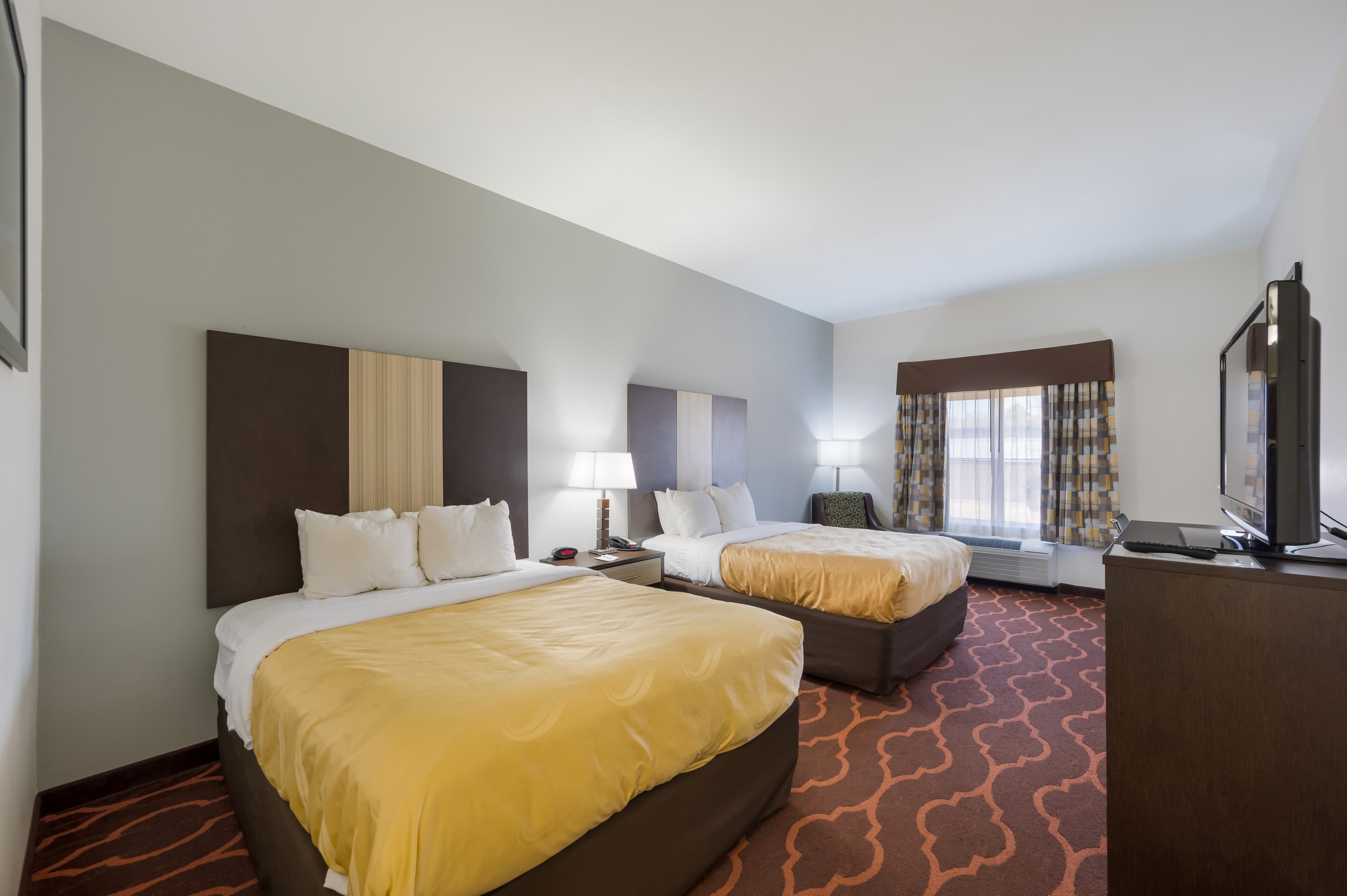 Quality Inn & Suites Huntsville Research Park Area — 14