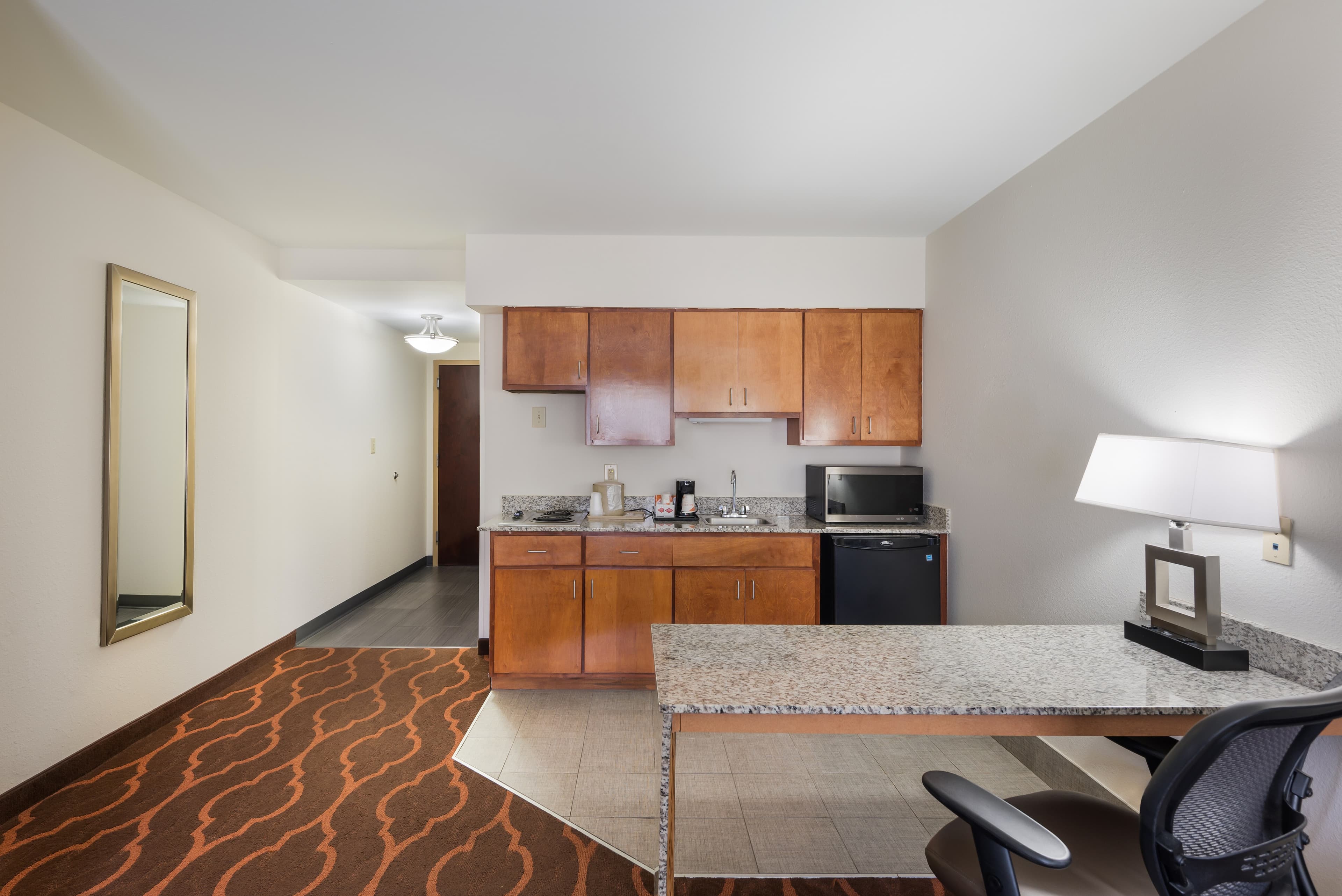 Quality Inn & Suites Huntsville Research Park Area - Image 3