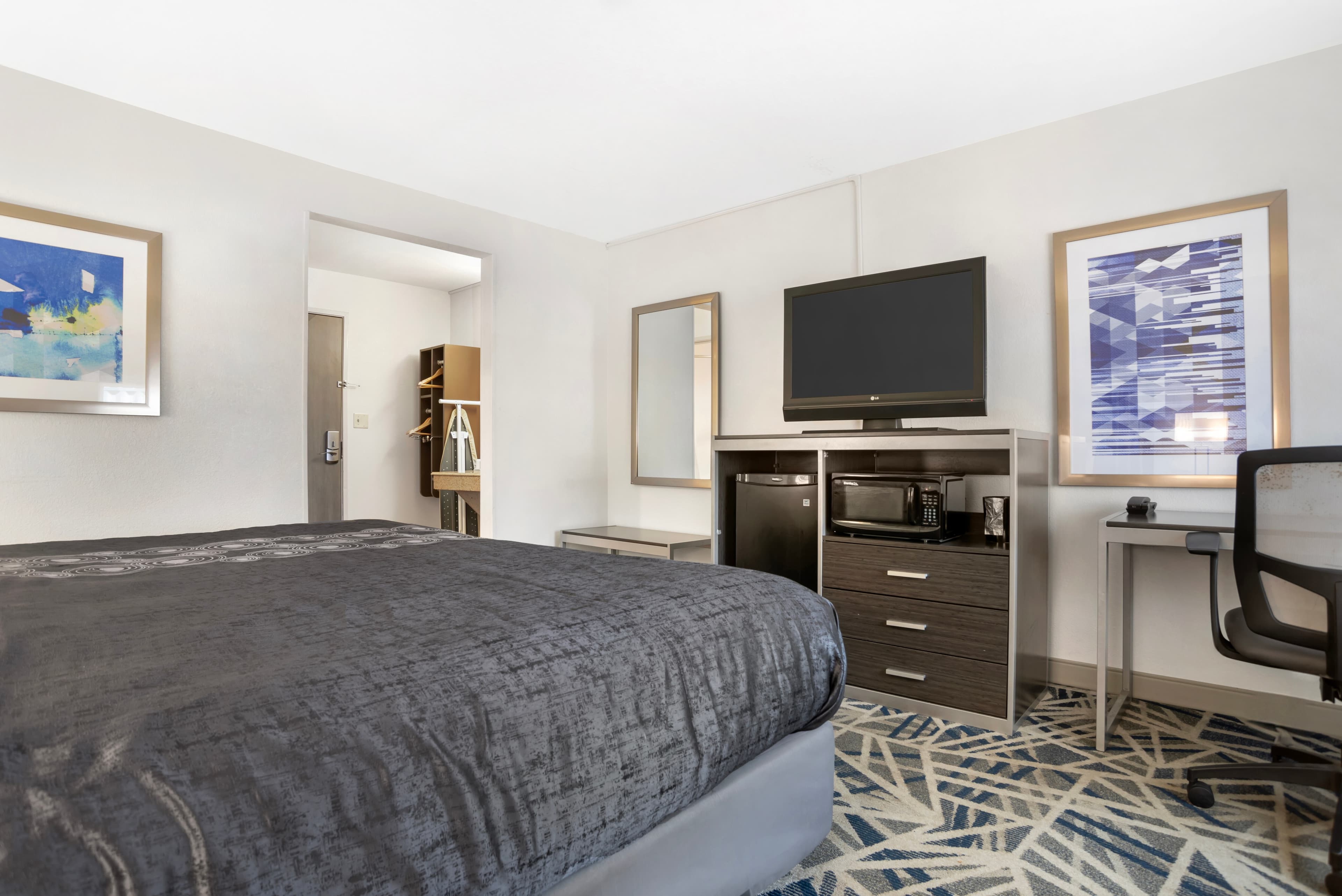 Country Inn & Suites by Radisson, Montgomery East I-85 — 9