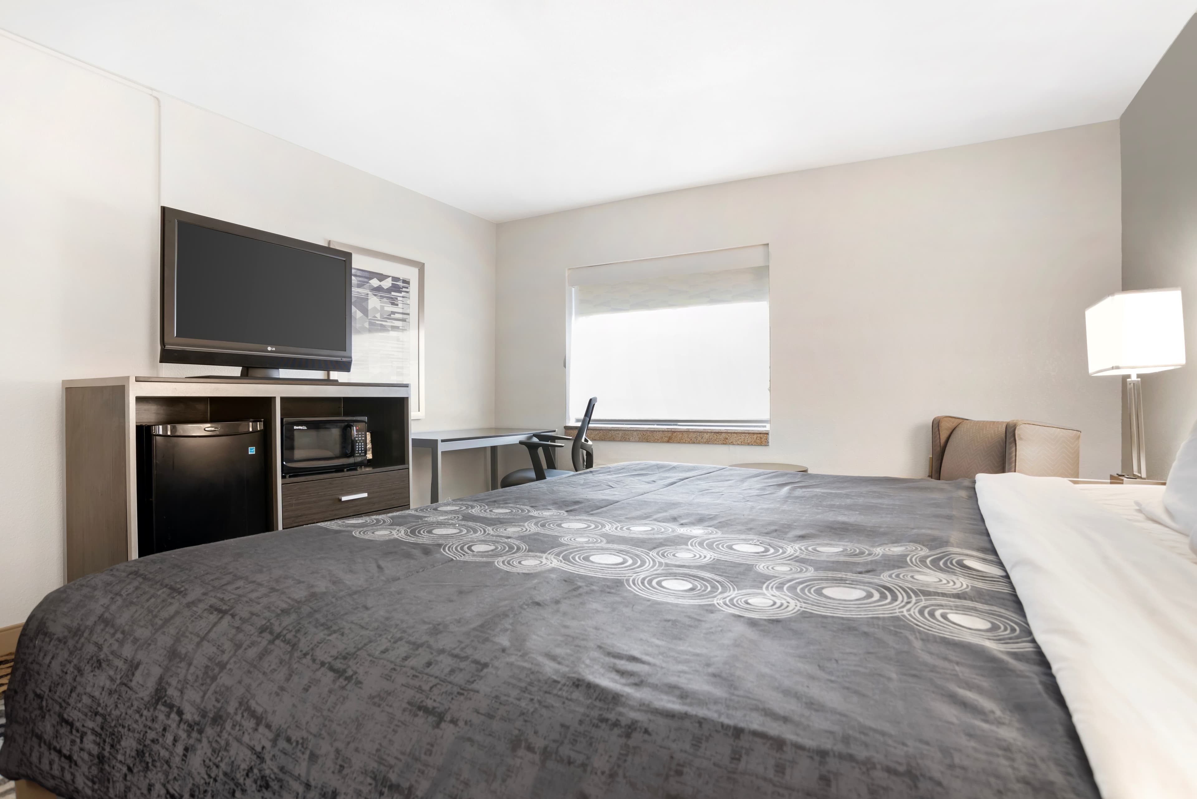 Country Inn & Suites by Radisson, Montgomery East I-85 — 10