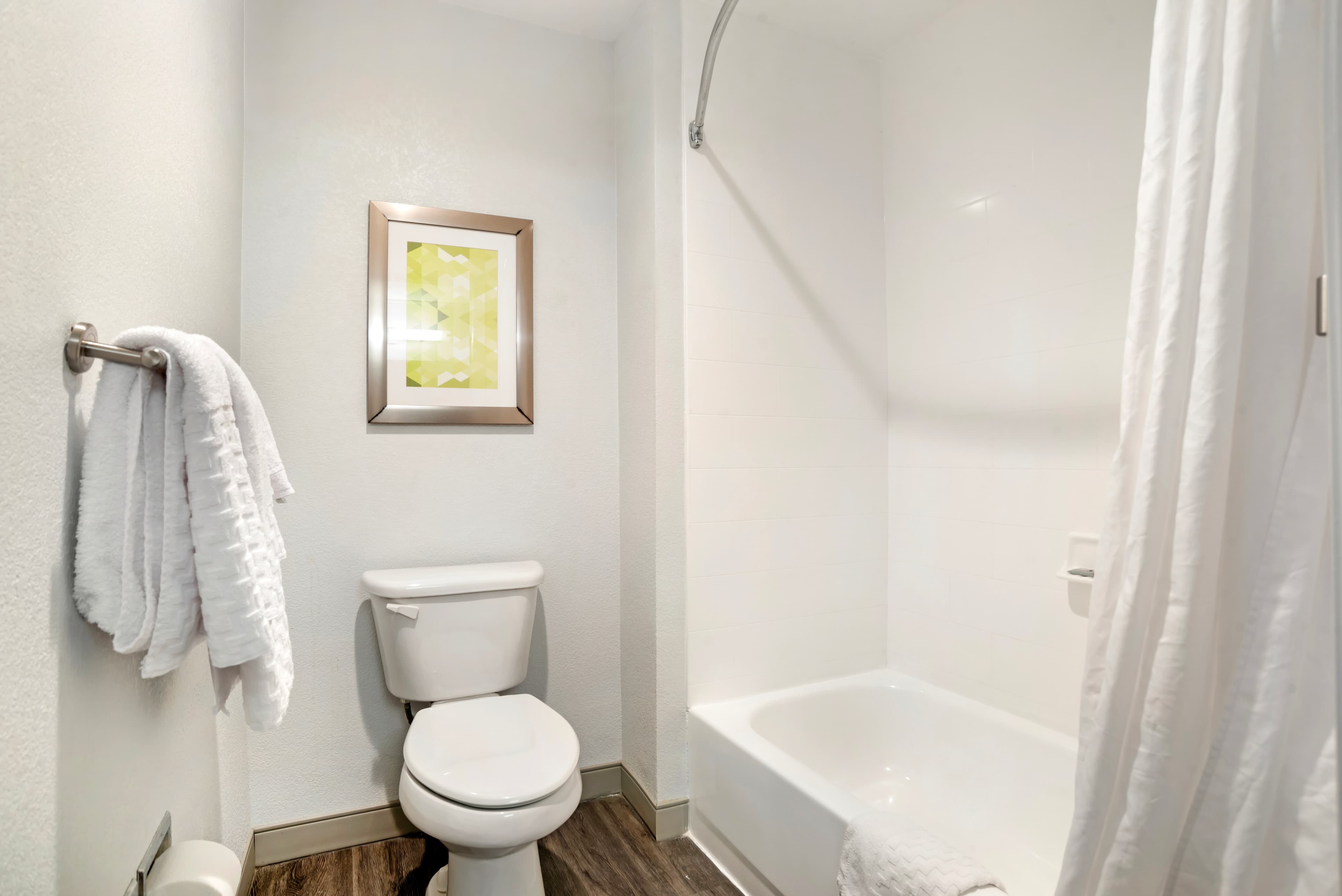 Country Inn & Suites by Radisson, Montgomery East I-85 — 33