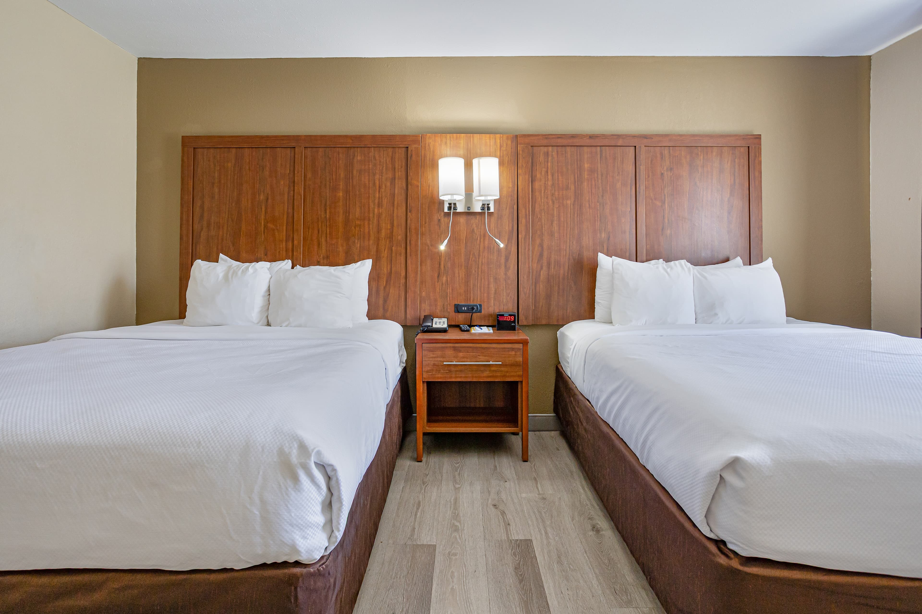 Comfort Inn & Suites Montgomery East Carmichael Rd - Image 4