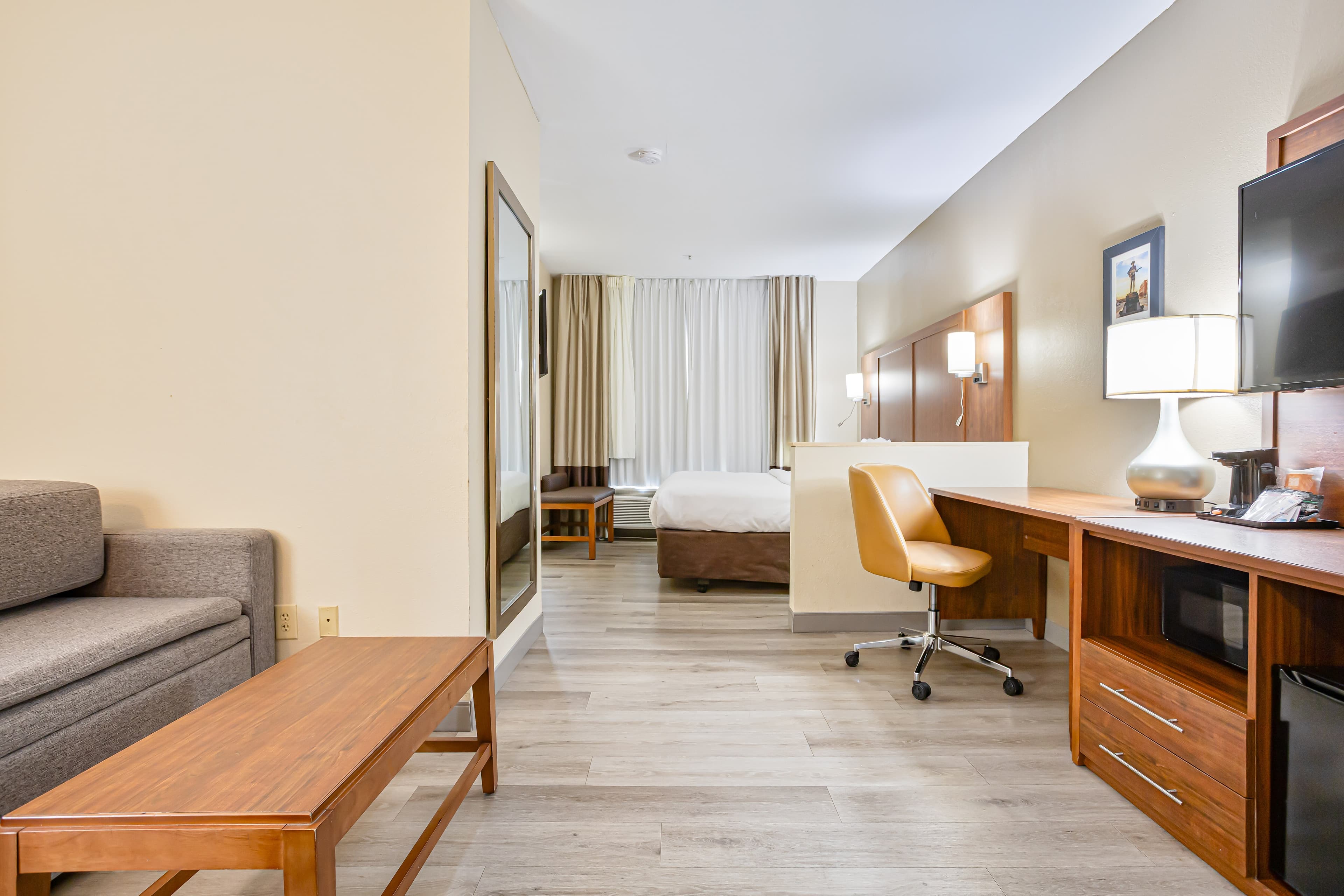 Comfort Inn & Suites Montgomery East Carmichael Rd — 25