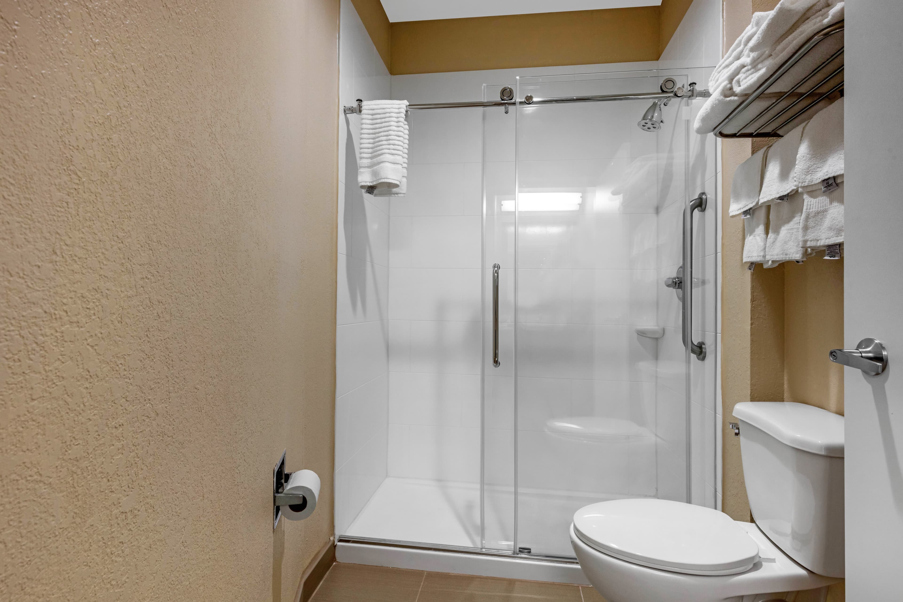 Comfort Inn & Suites Montgomery East Carmichael Rd — 21