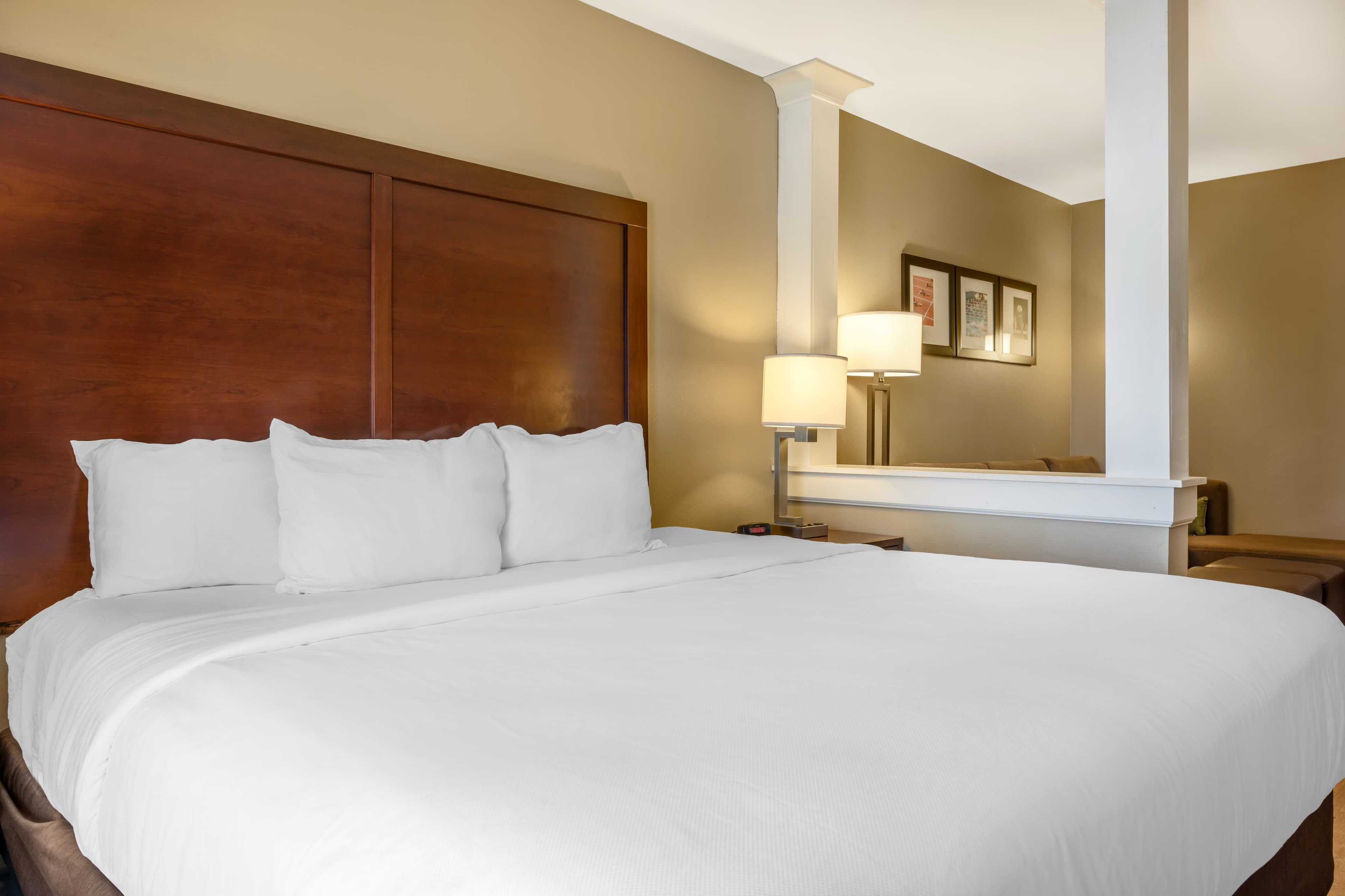 Comfort Inn & Suites At CrossPlex Village — 22