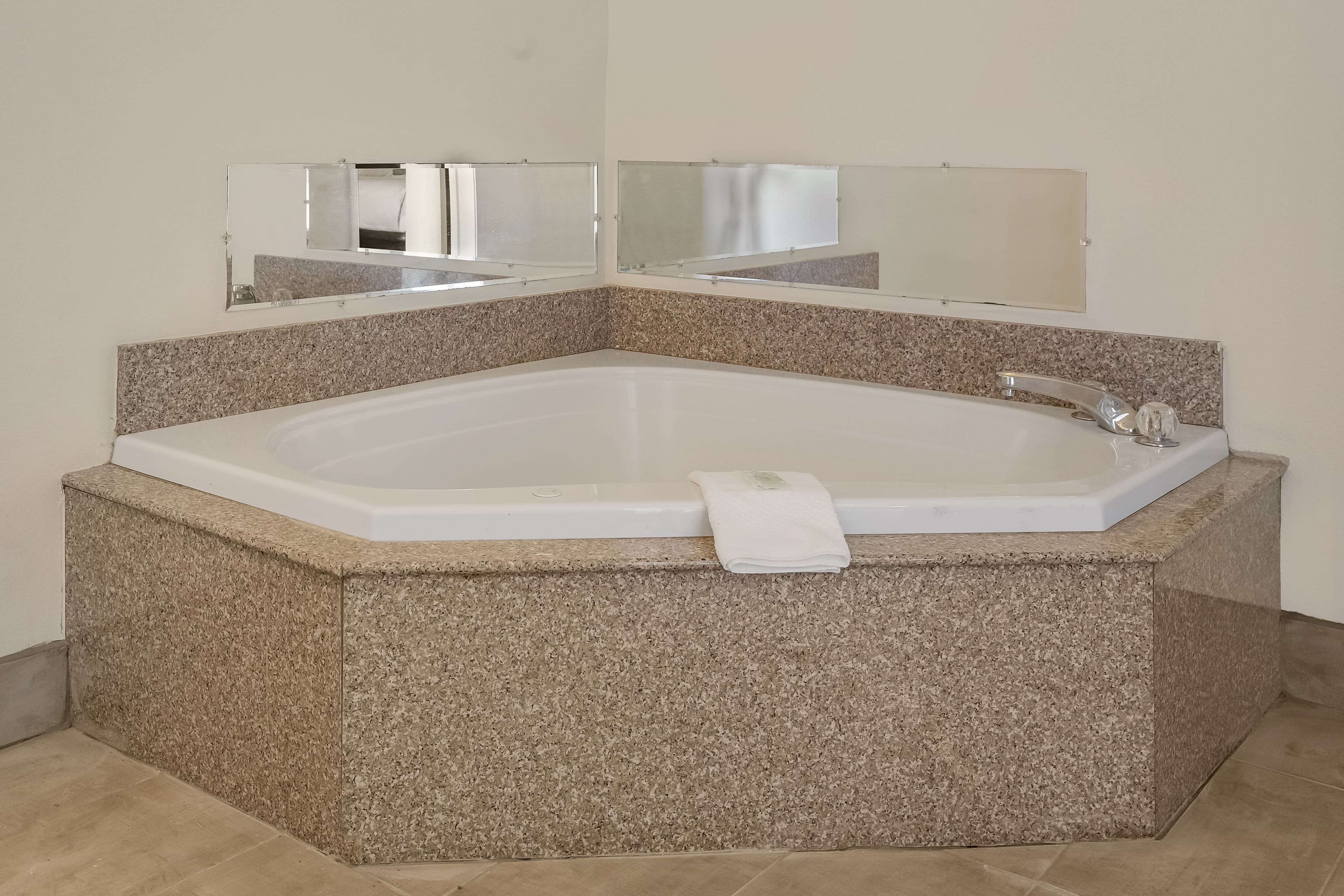 Sleep Inn & Suites Foley - Gulf Shores North — 15