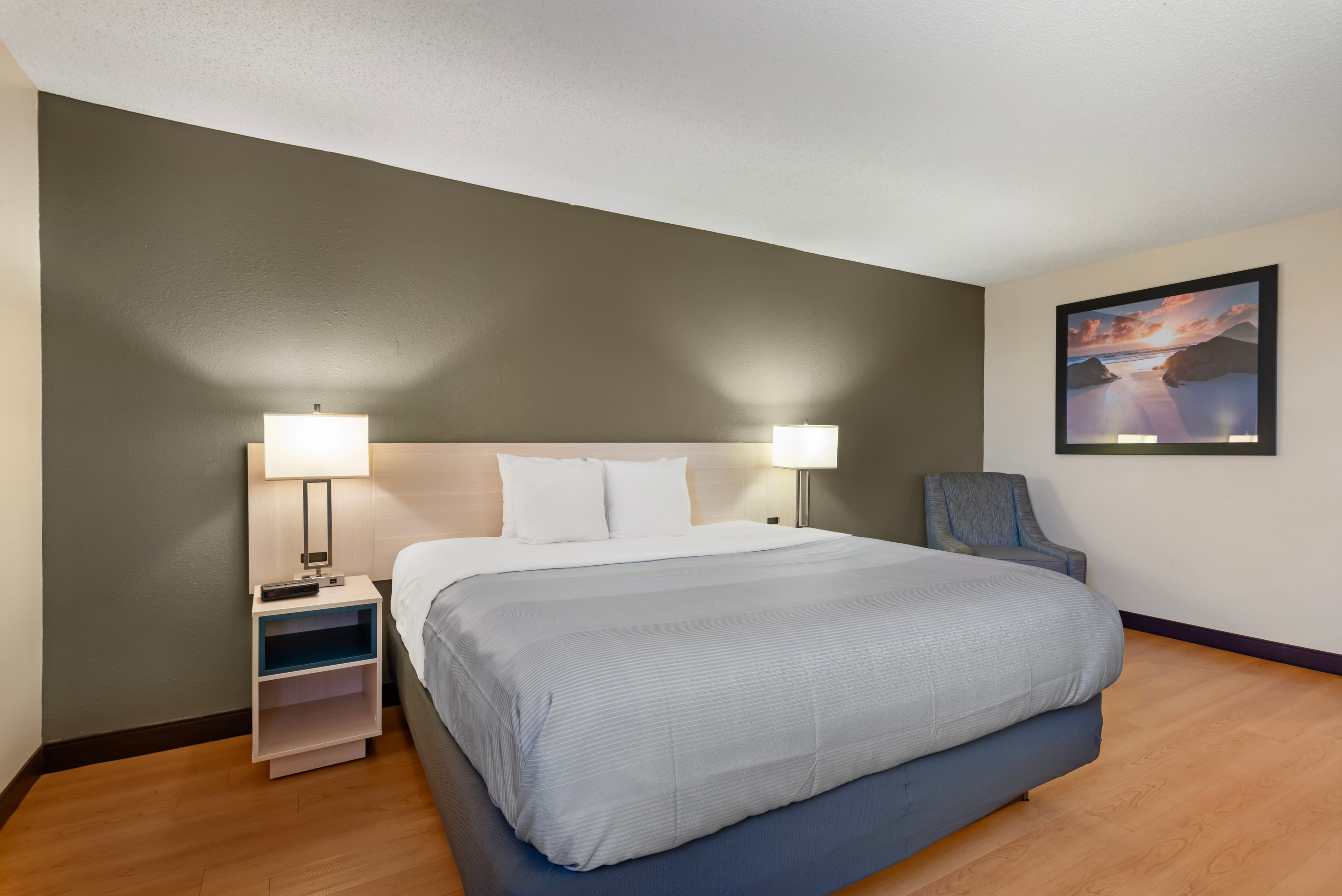 Quality Inn Valley - West Point - Image 5