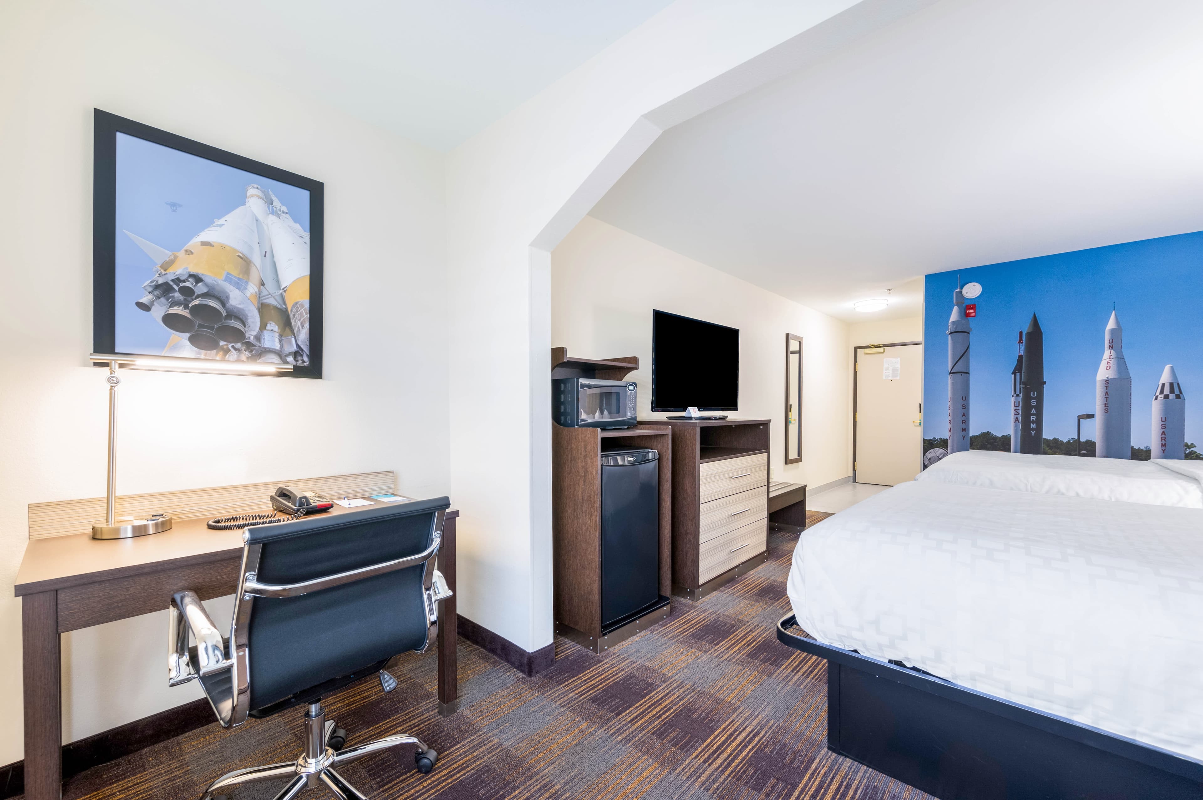 Clarion Pointe Madison-Huntsville — 24