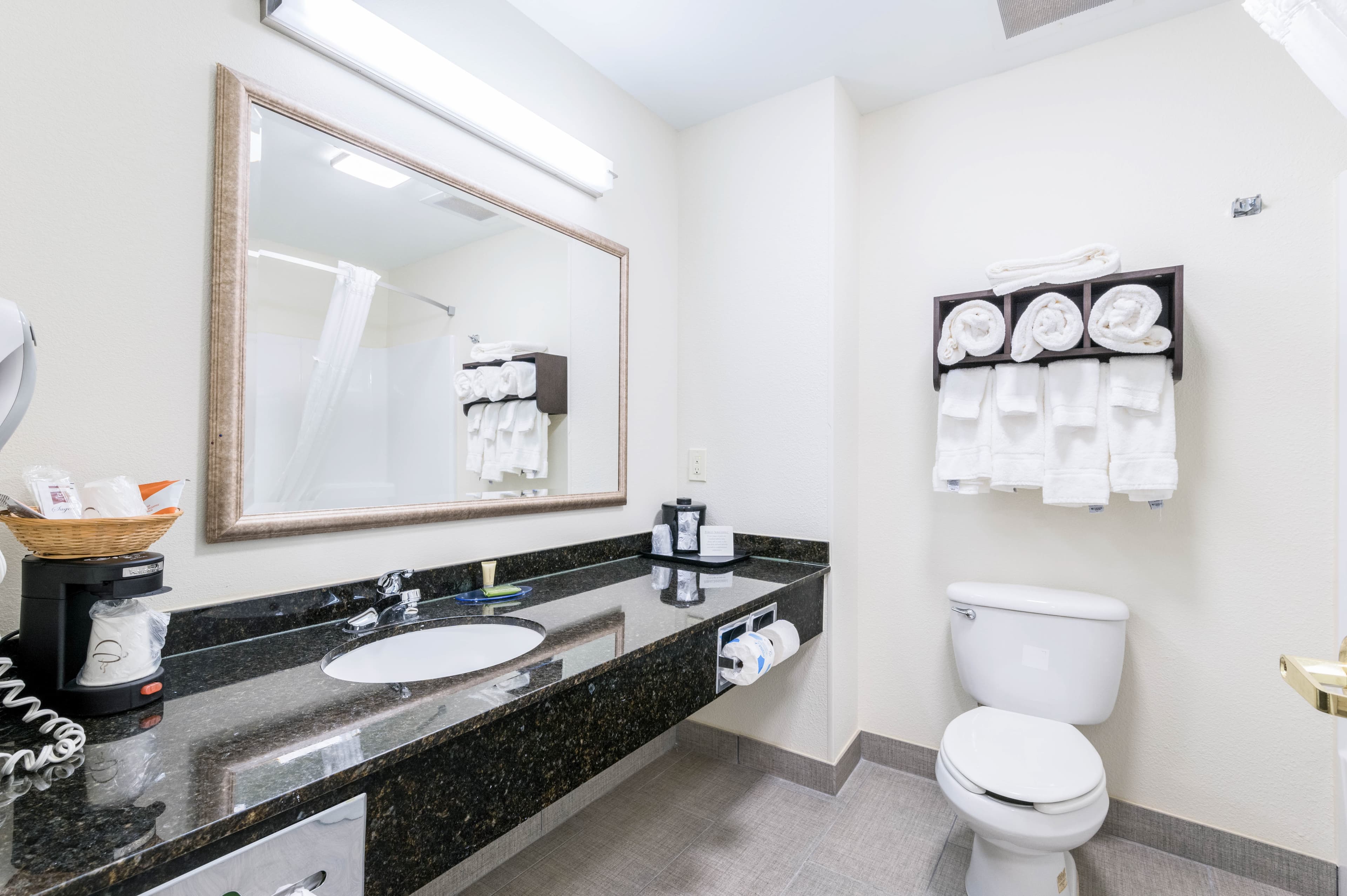 Clarion Pointe Madison-Huntsville — 25