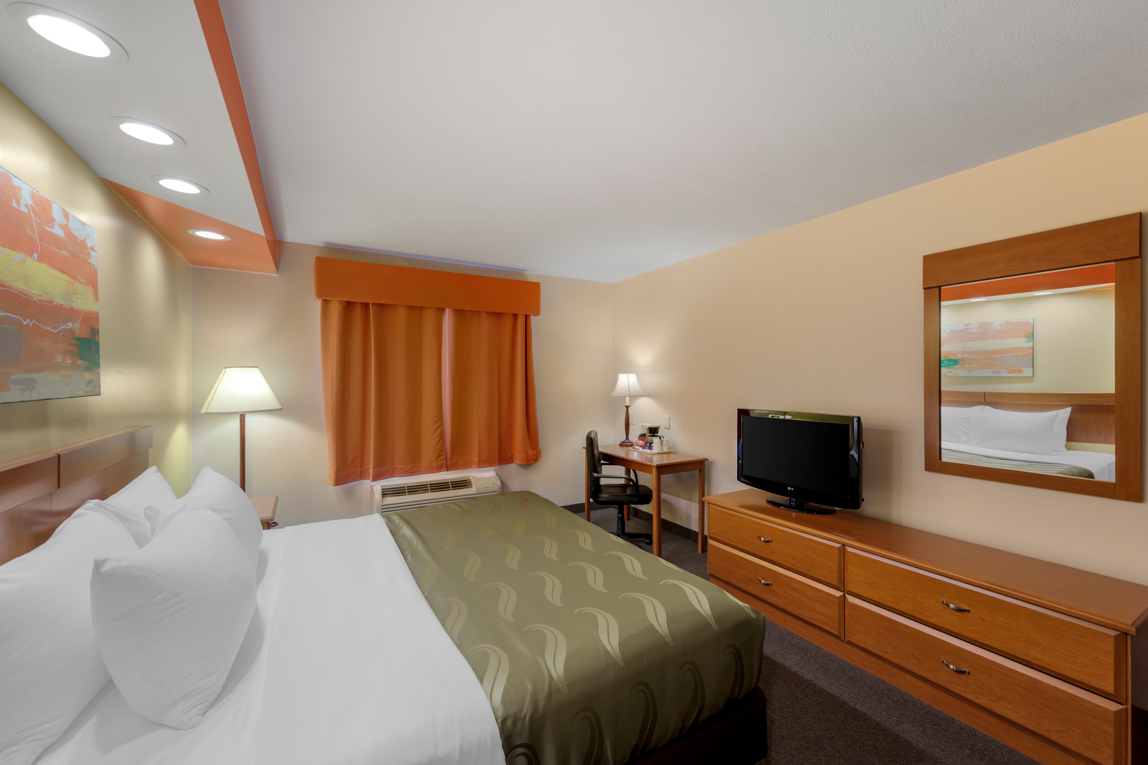 Quality Inn Hamilton - Image 4