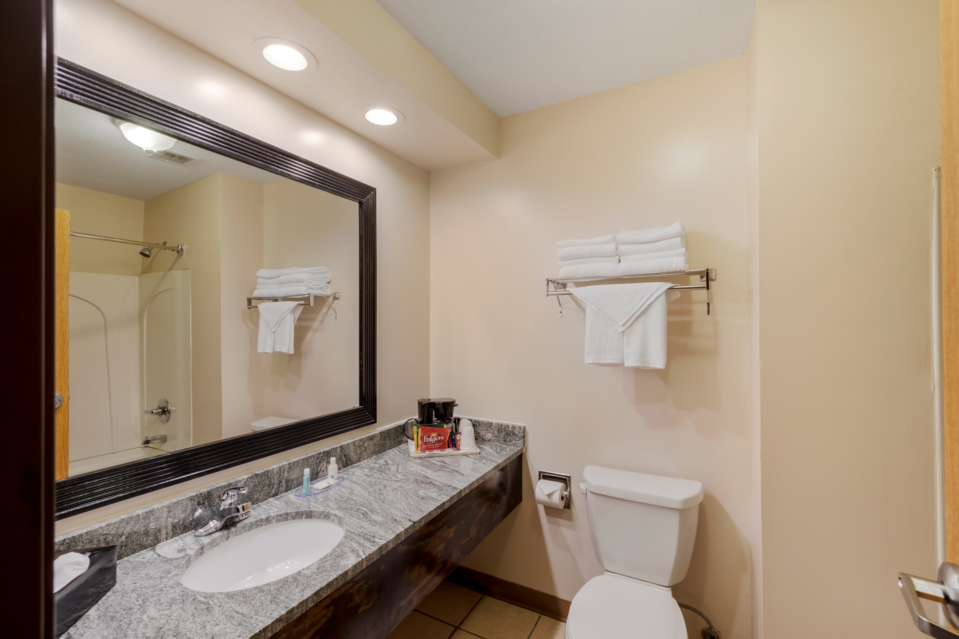Quality Inn Hamilton — 13