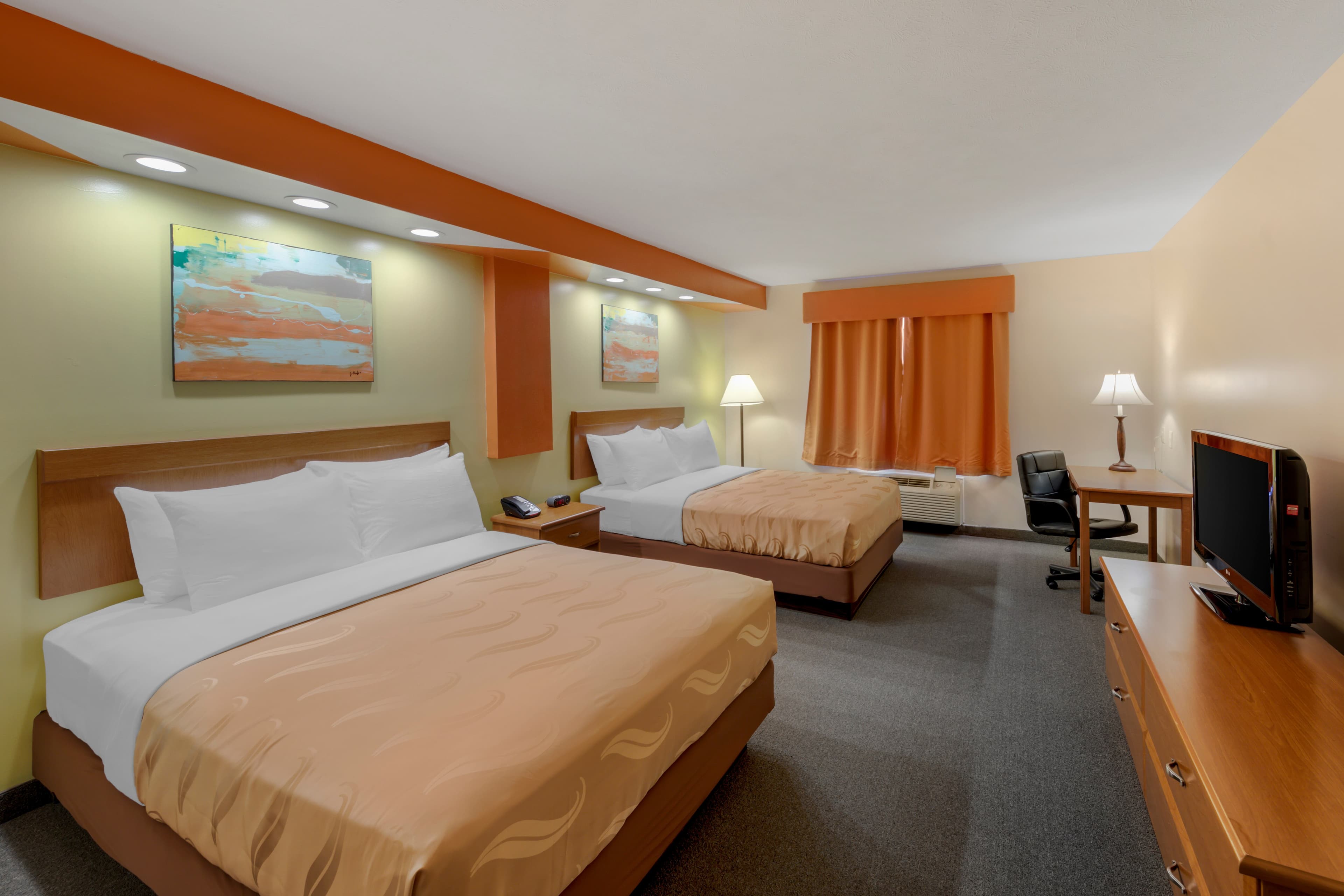 Quality Inn Hamilton — 14